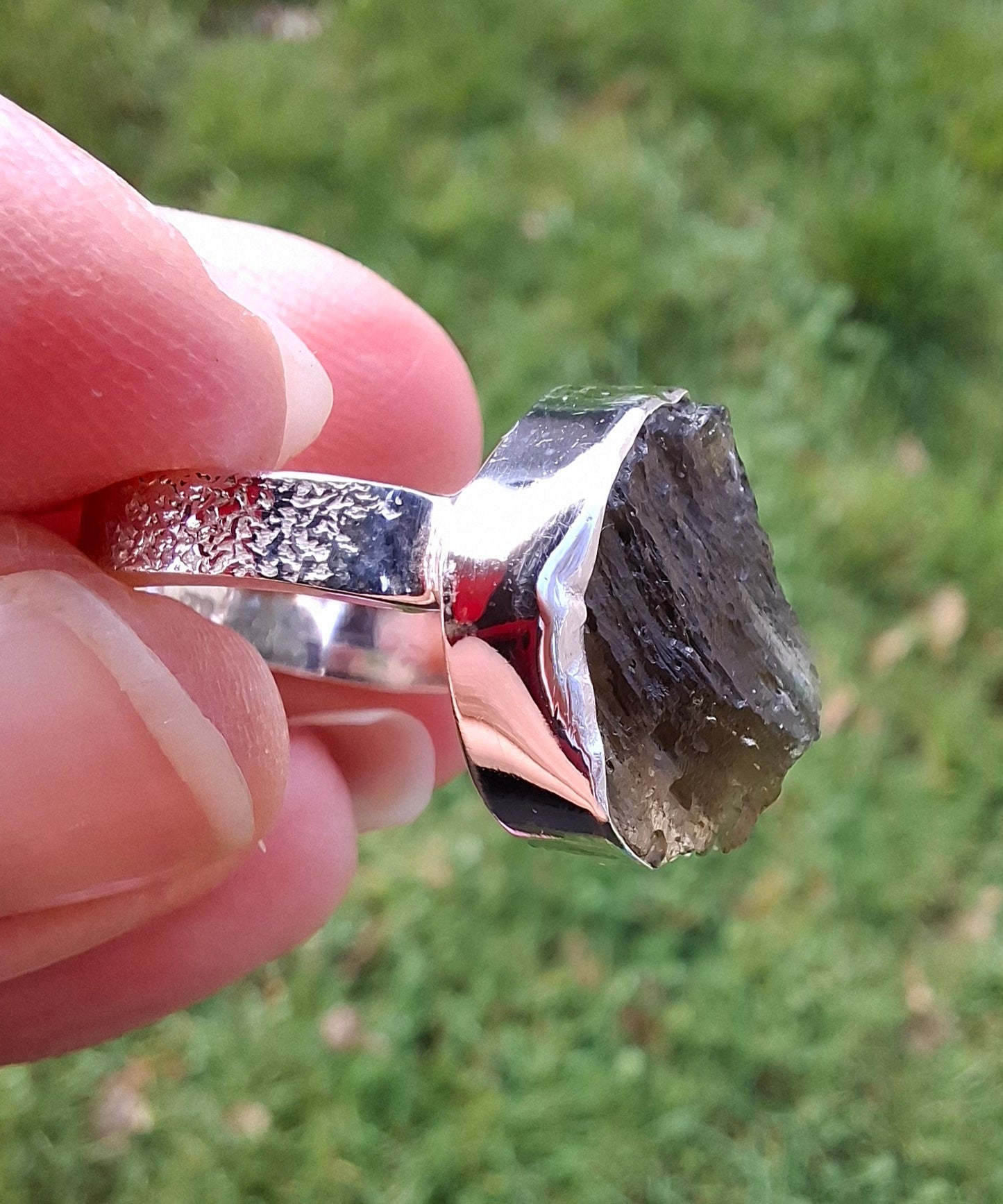 Moldavite Ring, size K, 925 Silver,  Tektite (Ref: R303)
