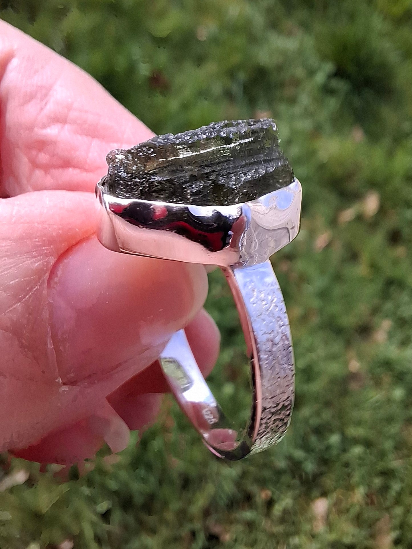 Moldavite Ring, size large R/small S, 925 Silver, Tektite (Ref: R319)