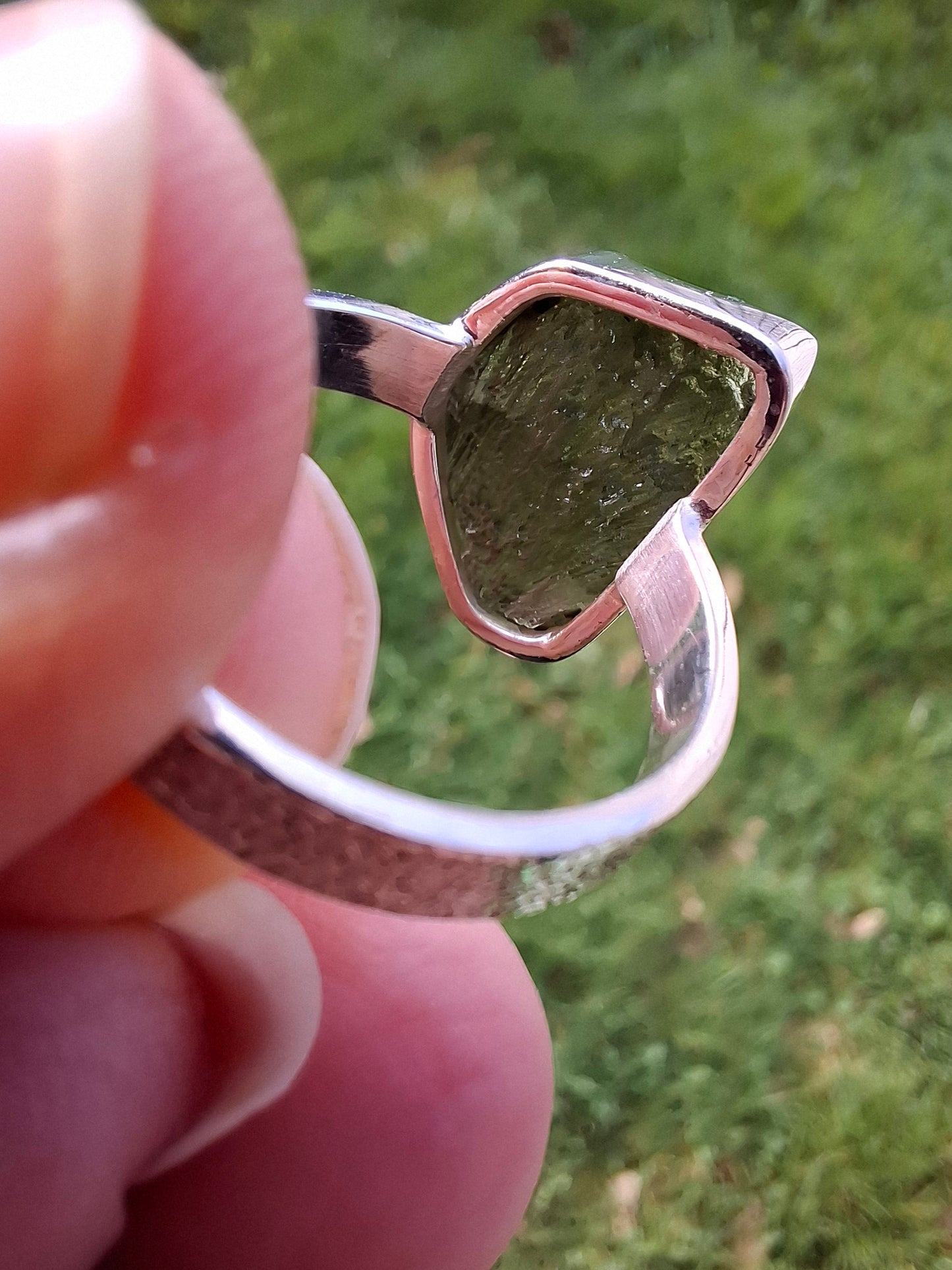 Moldavite Ring, size large R/small S, 925 Silver, Tektite (Ref: R319)