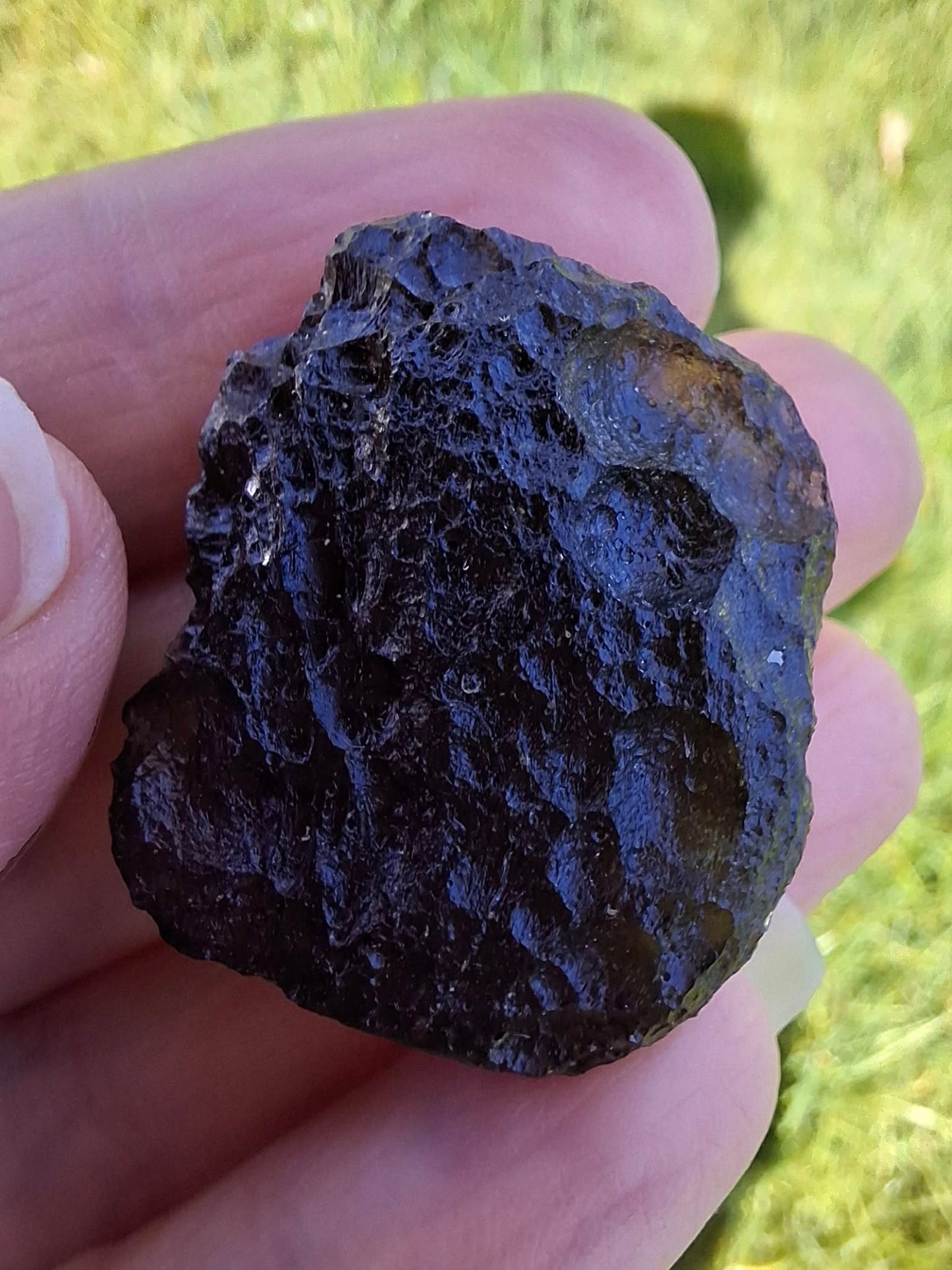 Moldavite Piece, CHLUM, 14.24g, Tektite (Ref: 1181)