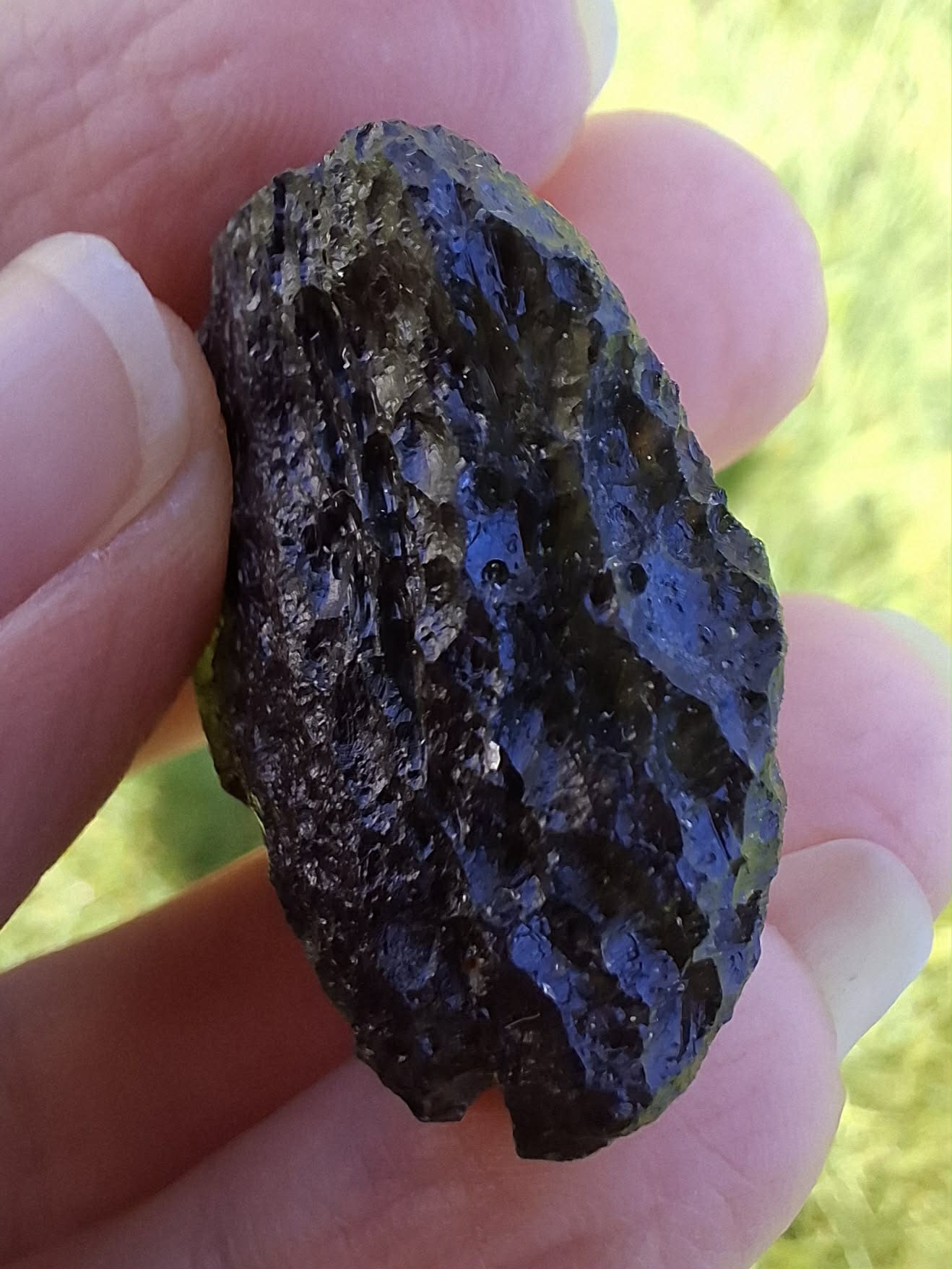 Moldavite Piece, CHLUM, 14.24g, Tektite (Ref: 1181)