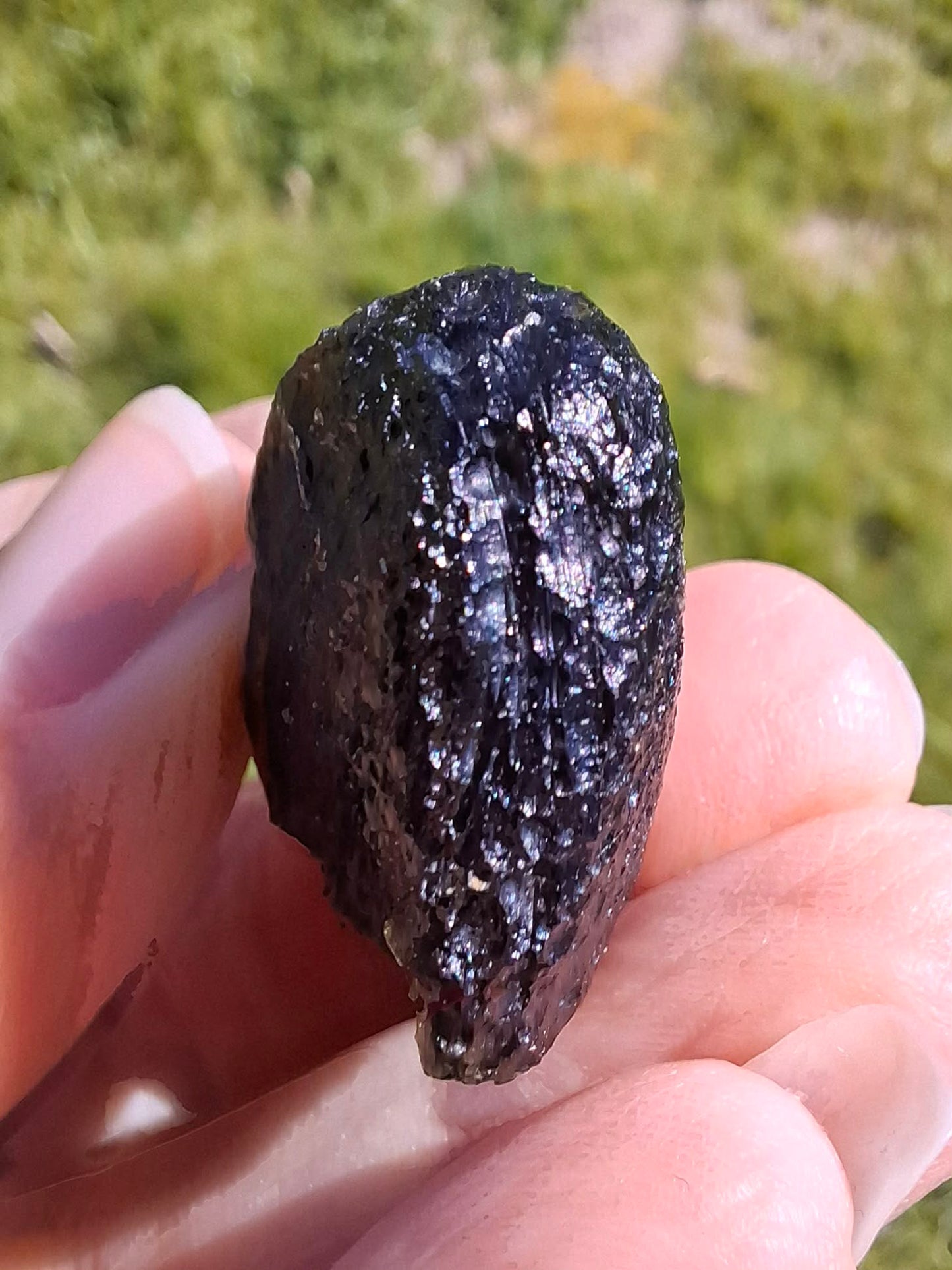 Moldavite Piece, CHLUM, 14.24g, Tektite (Ref: 1181)