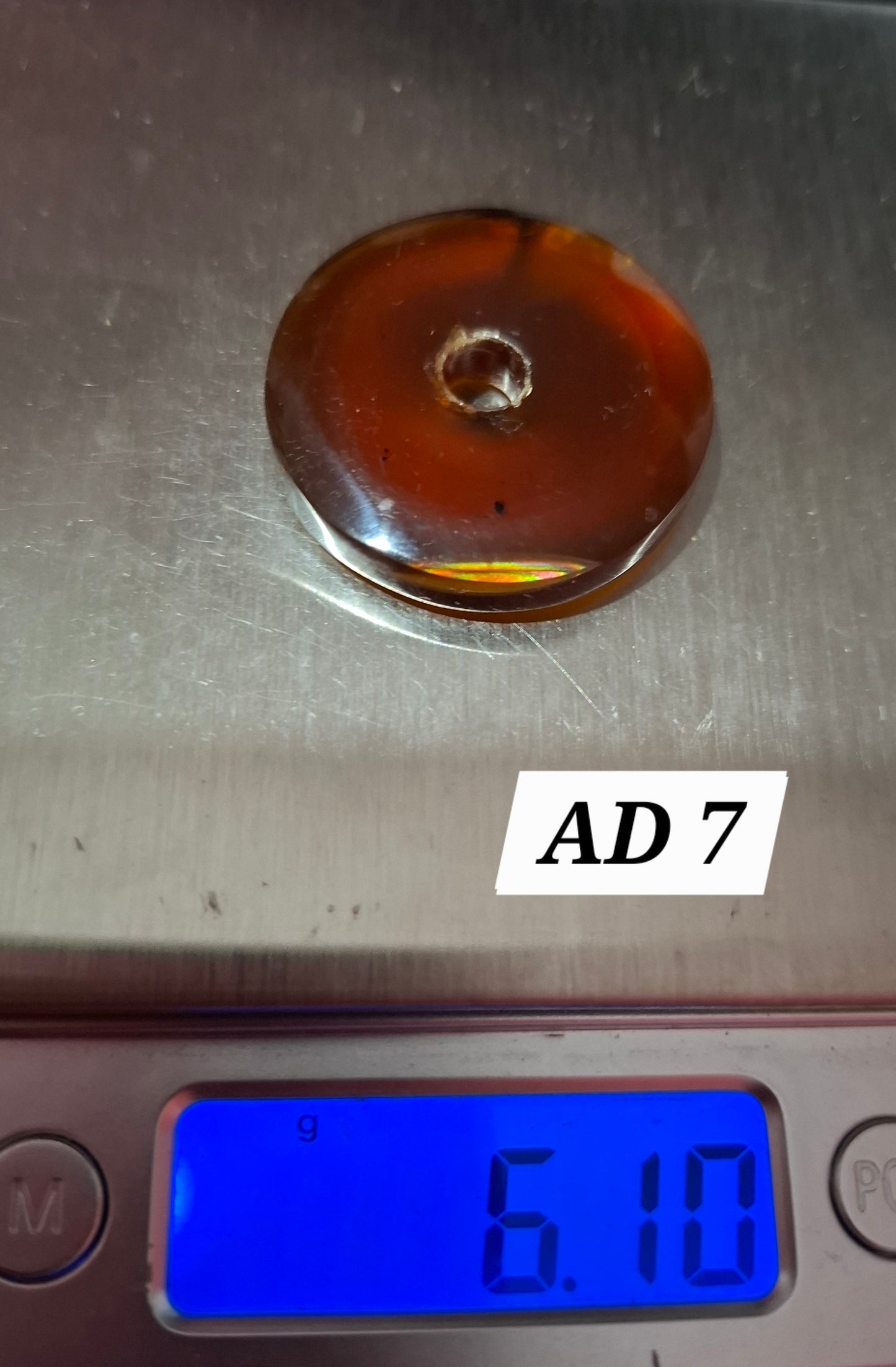 Red Amber Disc/ Doughnut carving, Sphere holder, 6.10g, Fossil (Ref: AD7)