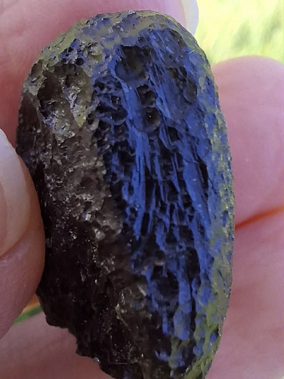 Moldavite Piece, CHLUM, 14.24g, Tektite (Ref: 1181)