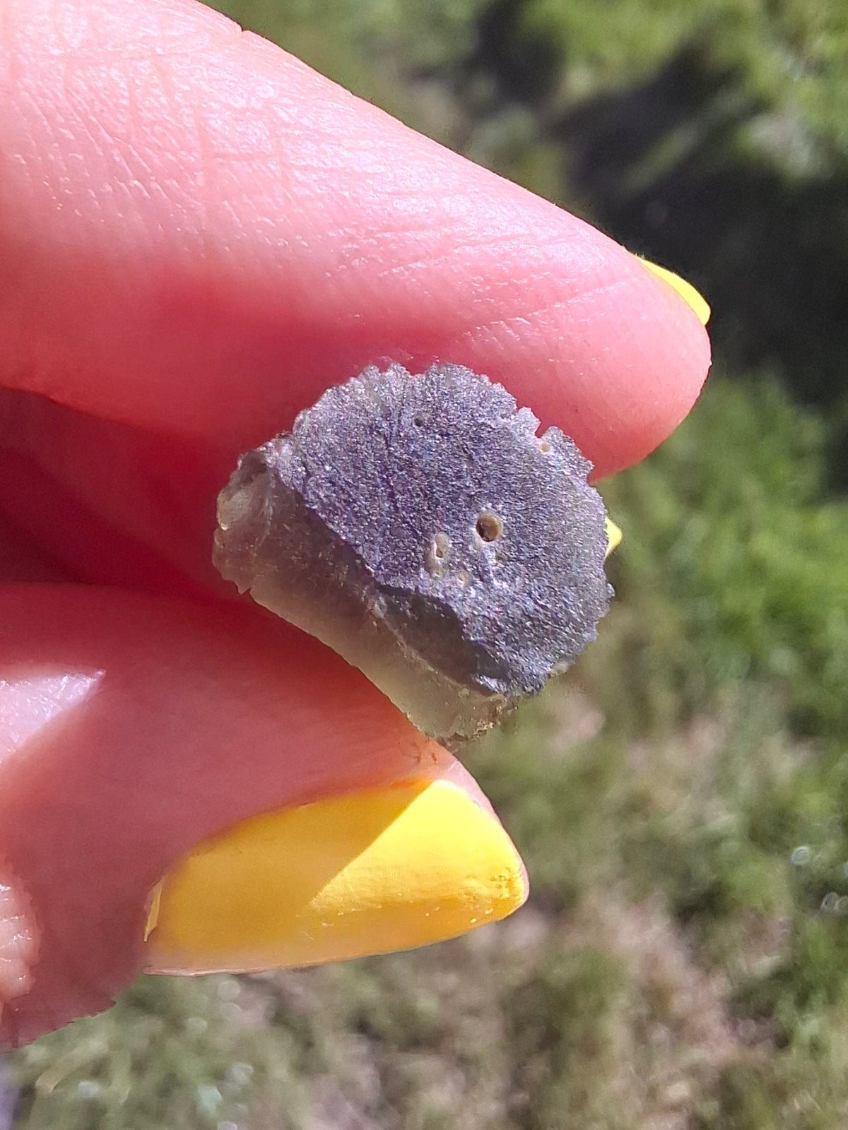 Moldavite Piece, 2.26g, Tektite (Ref: 1509)