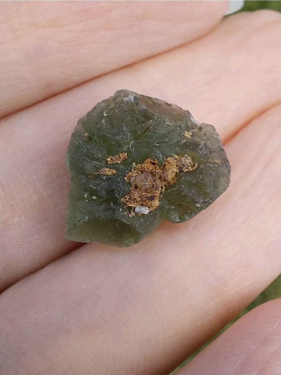 Moldavite Piece, 1.40g, Tektite (Ref: E219)