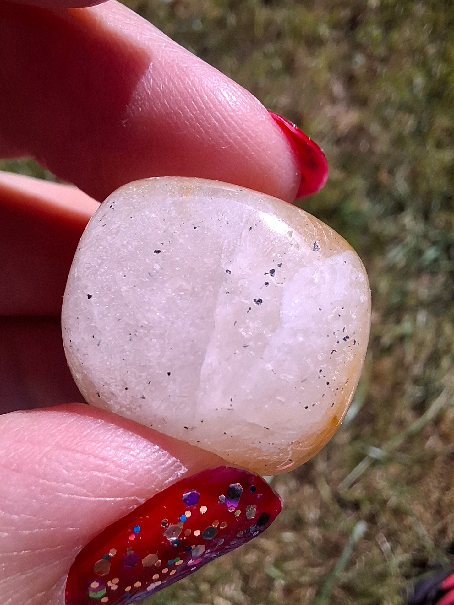 Golden Healer, Tumble Stone, Crystal (Ref: T191)
