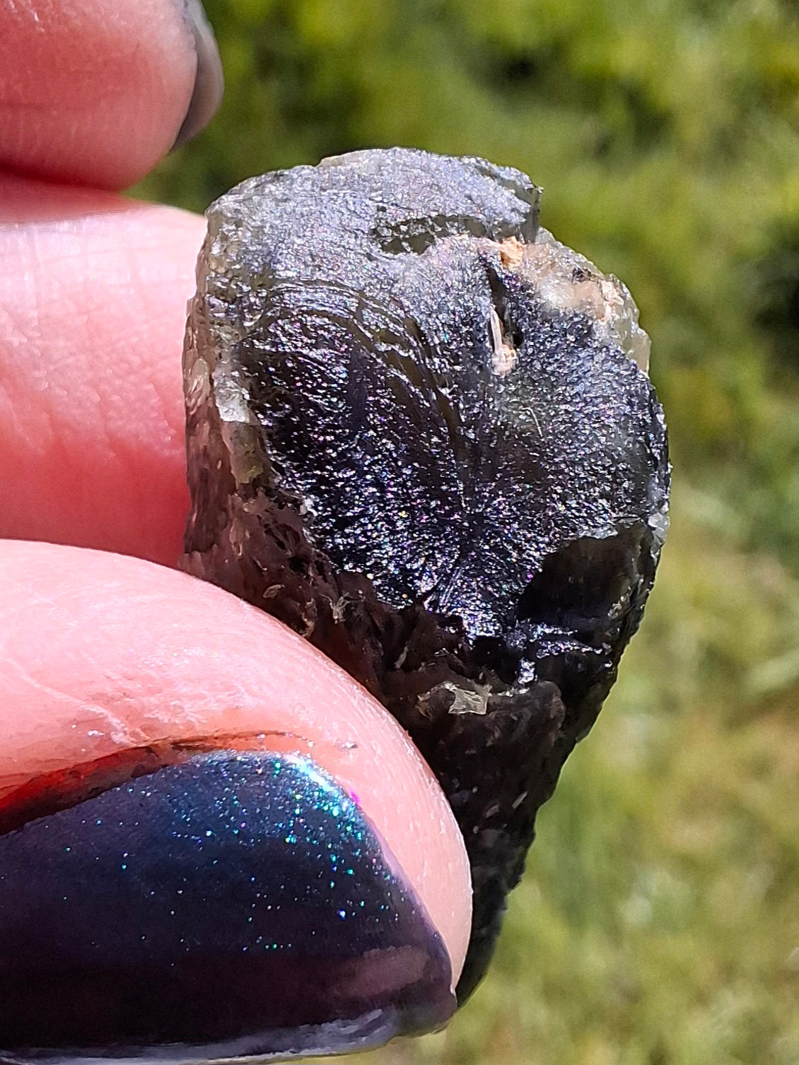 Moldavite Piece, NESMEN, 8.47g, Tektite (Ref: 1372)