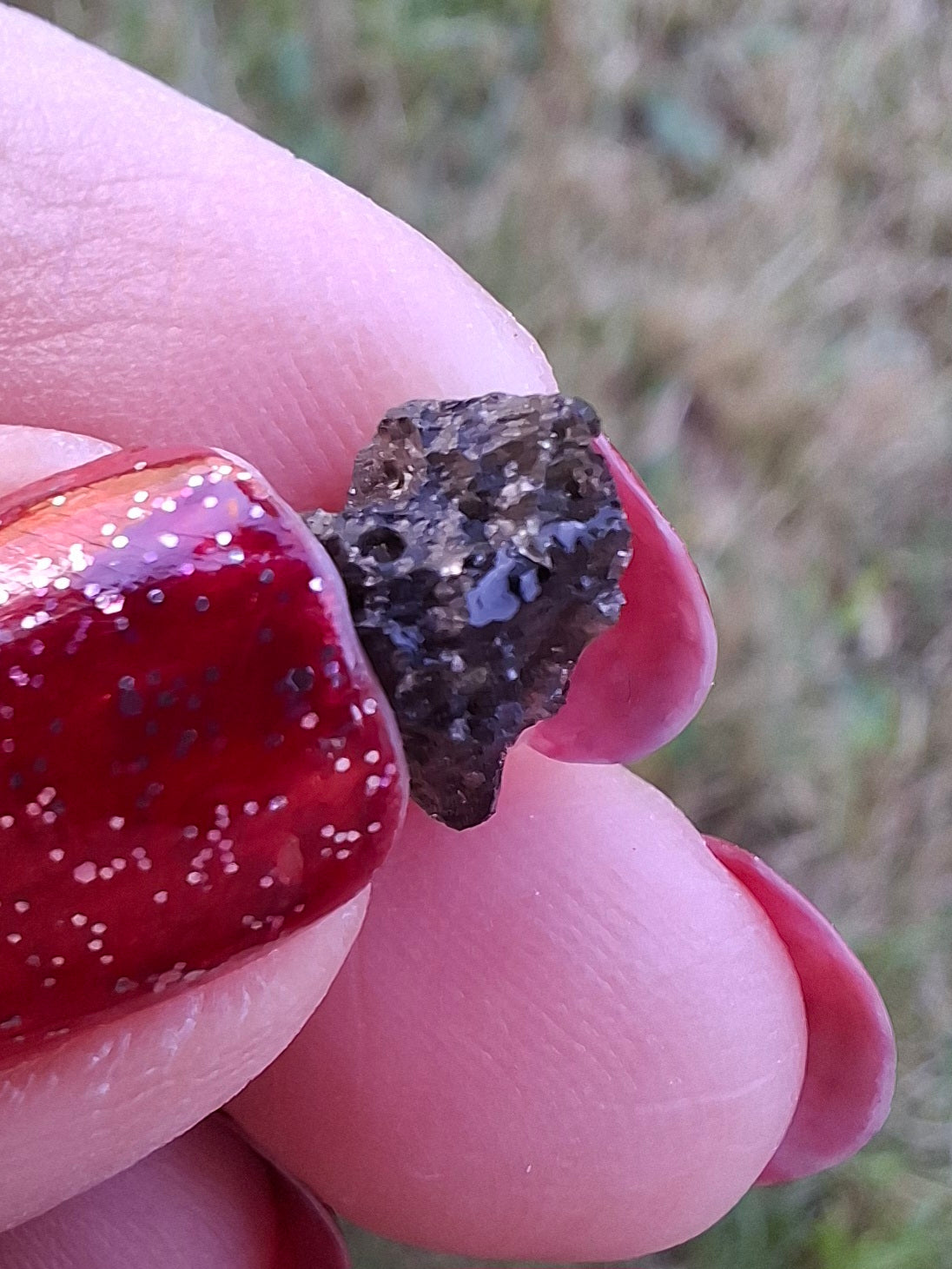 Moldavite Piece, 0.59g, Tektite (Ref: 1465)