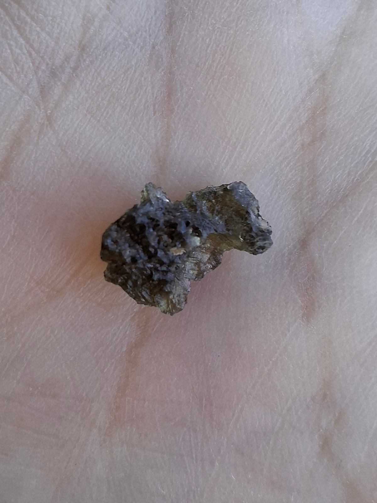 Moldavite Piece, 0.33g, Tektite (Ref: 1519)