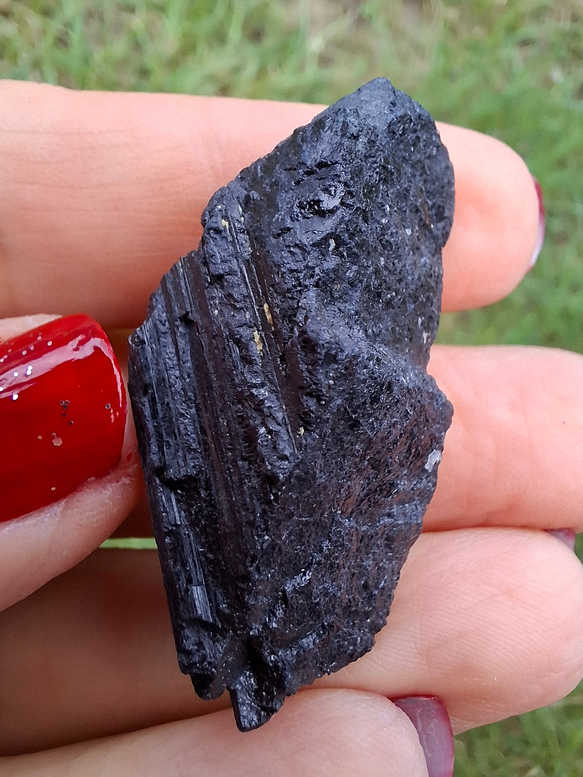 Black Tourmaline RAW, 14.77g, Crystal, (Ref: RBT1)