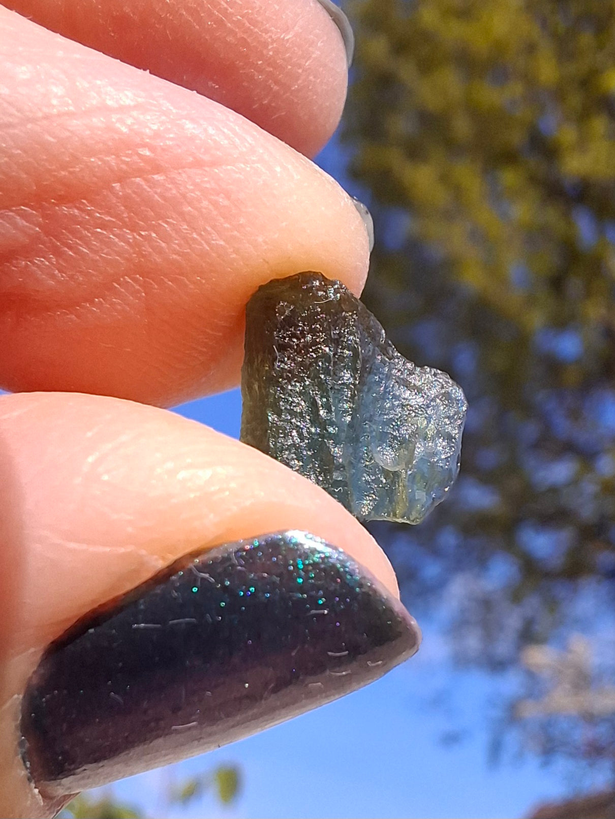Moldavite Piece, 0.58g, Tektite (Ref: 1381)