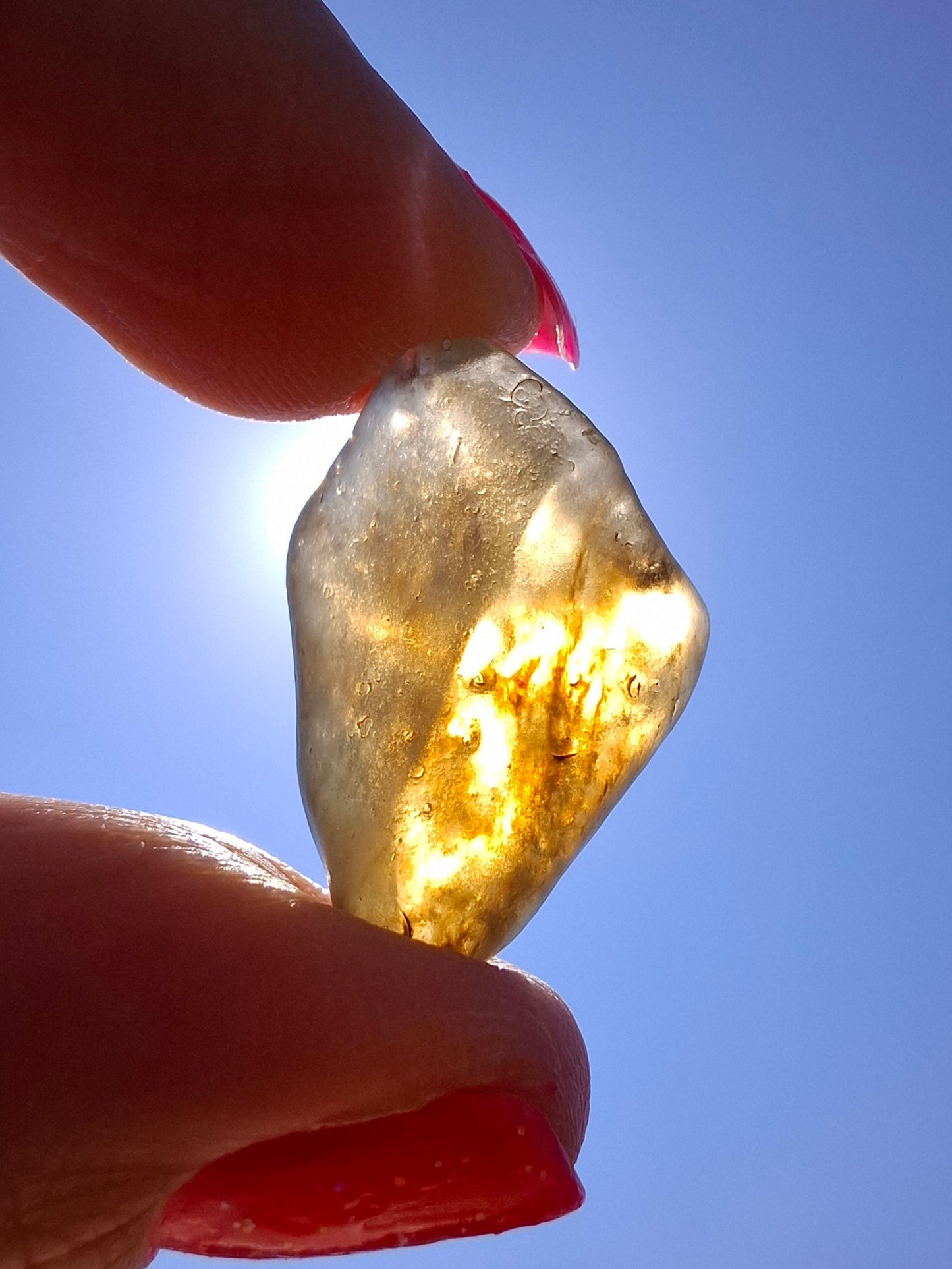 Libyan Desert Glass (darker) Piece, 4.43g, Tektite (Ref: L1361)