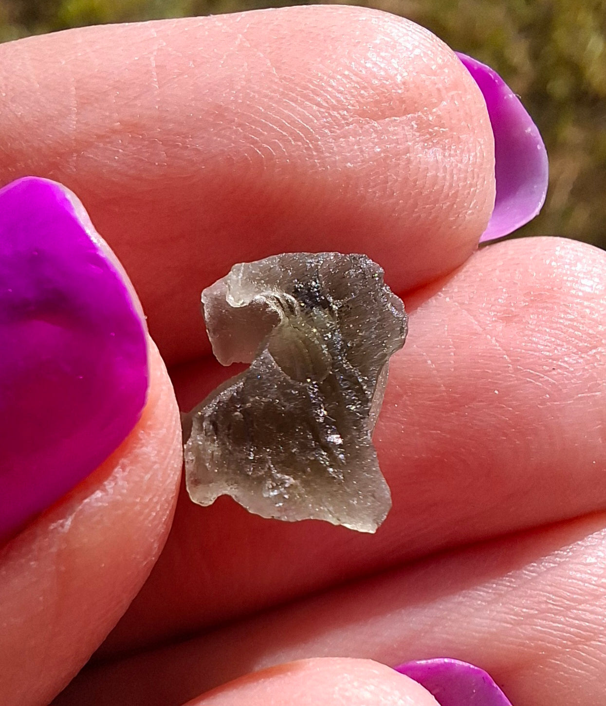 Moldavite Piece, 0.45g, Tektite (Ref: 1444)