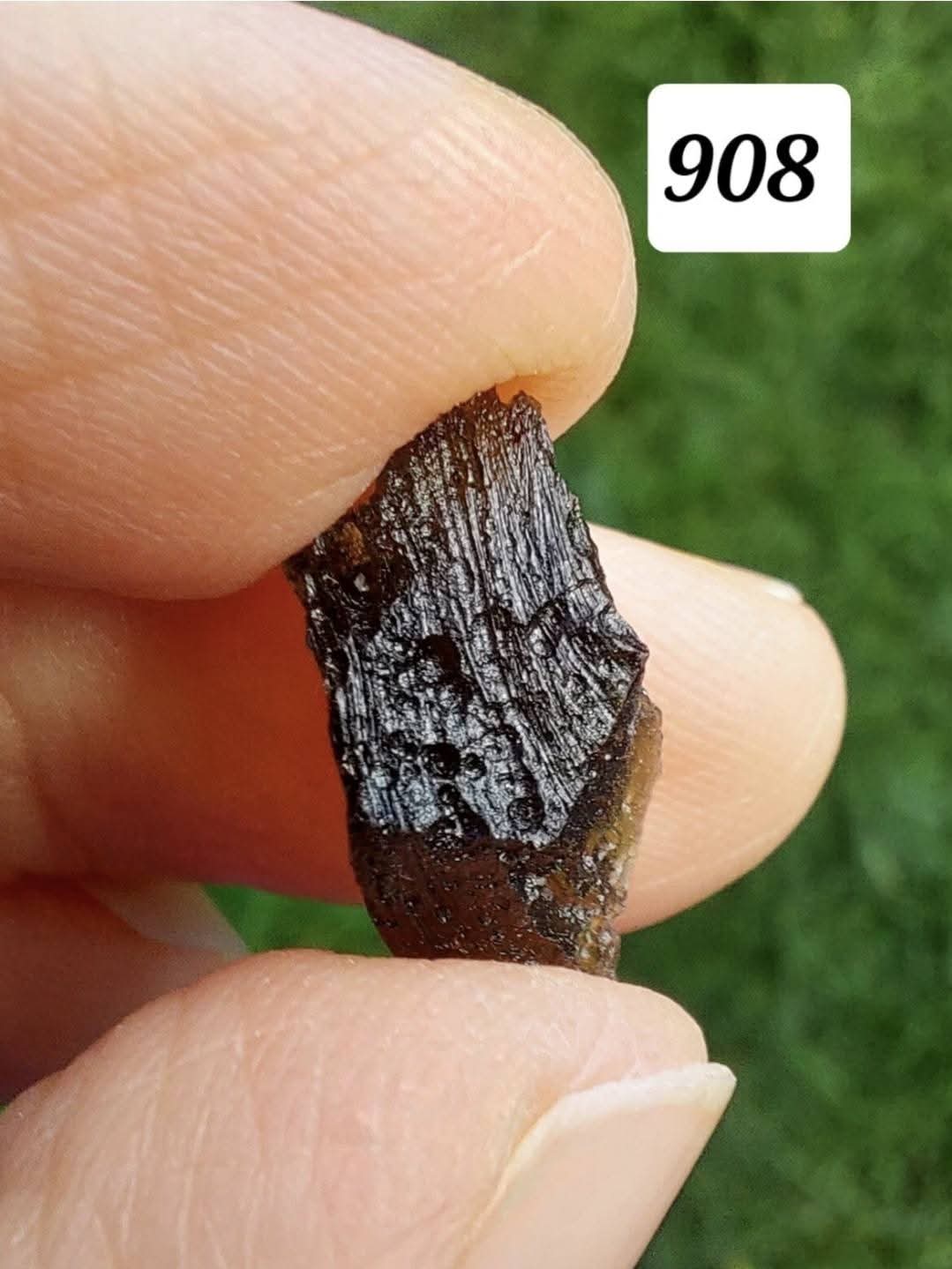 Moldavite Piece, 1.15g, Tektite (Ref: 908)
