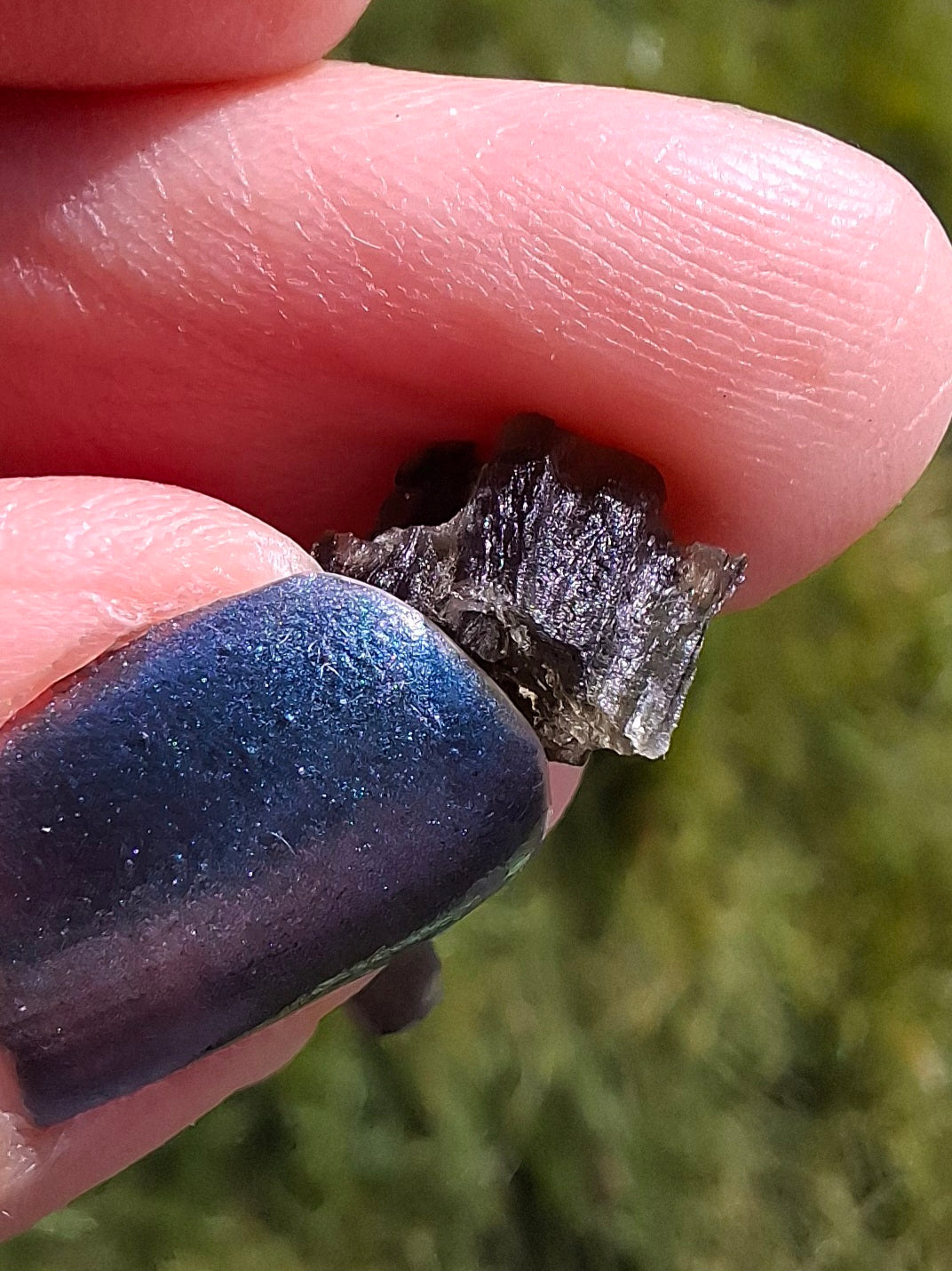 Moldavite Piece, 0.50g, Tektite (Ref: 1395)