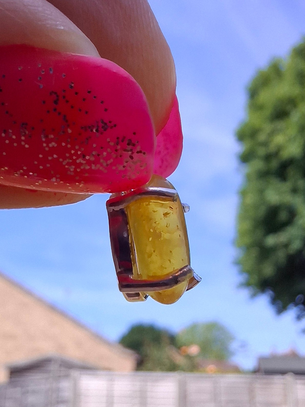 Baltic Amber Pendant, 925 Silver, Fossil (Ref: AP26)