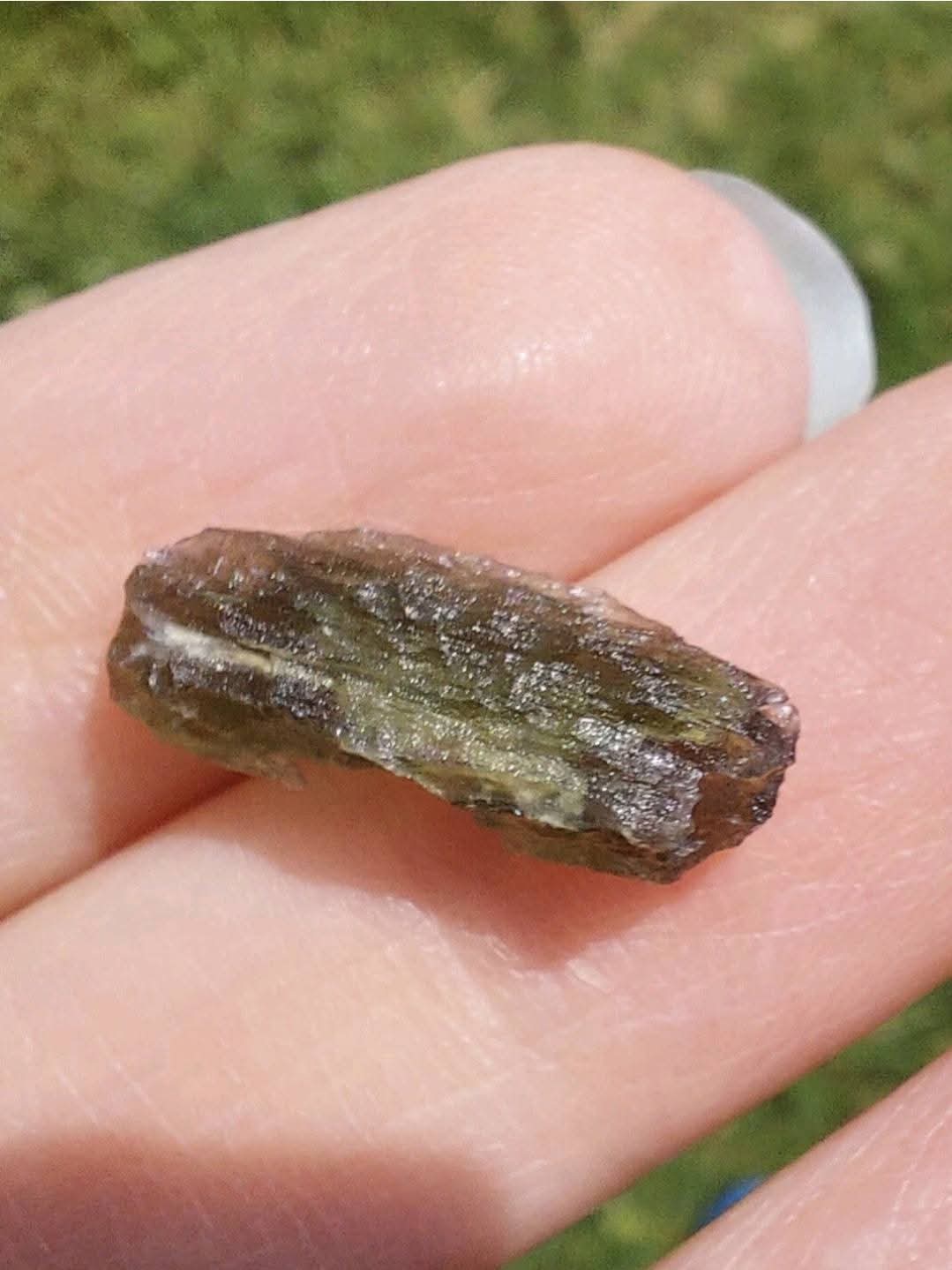 Moldavite Piece, 0.70g, Tektite (Ref: E214)