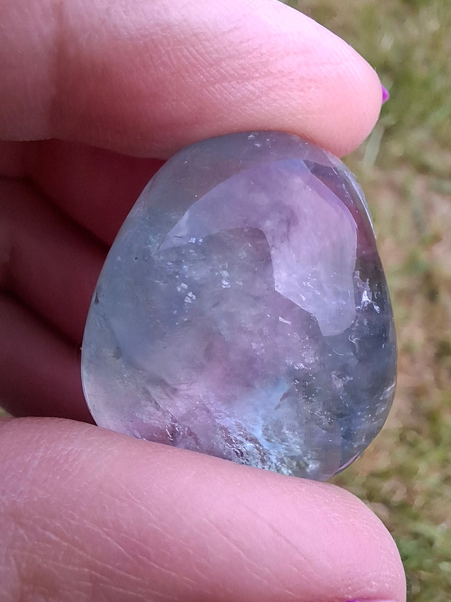 Fluorite, Tumble Stone, Crystal 🌈 (Ref: T49)