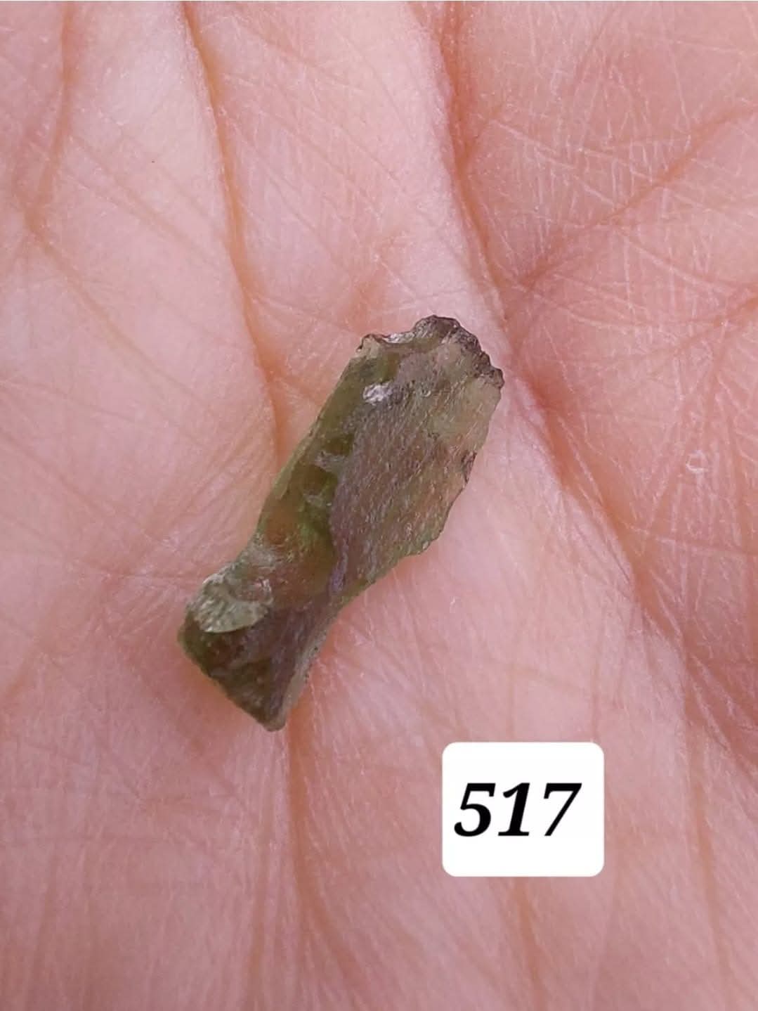 Moldavite Small Piece, 0.39g, Tektite (Ref: 517)