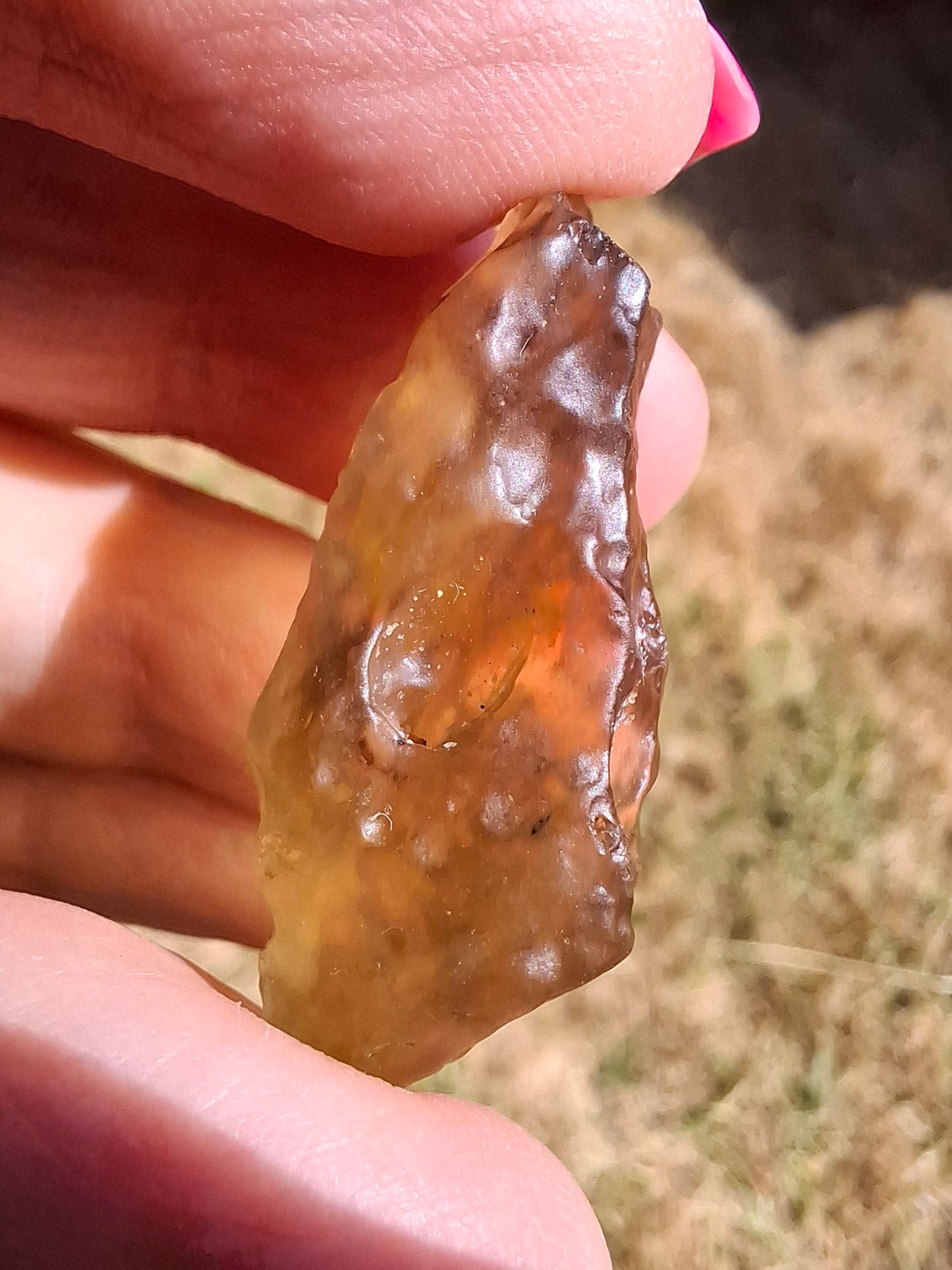Libyan Desert Glass (darker) Piece, 8.76g, Tektite (Ref: L1367)