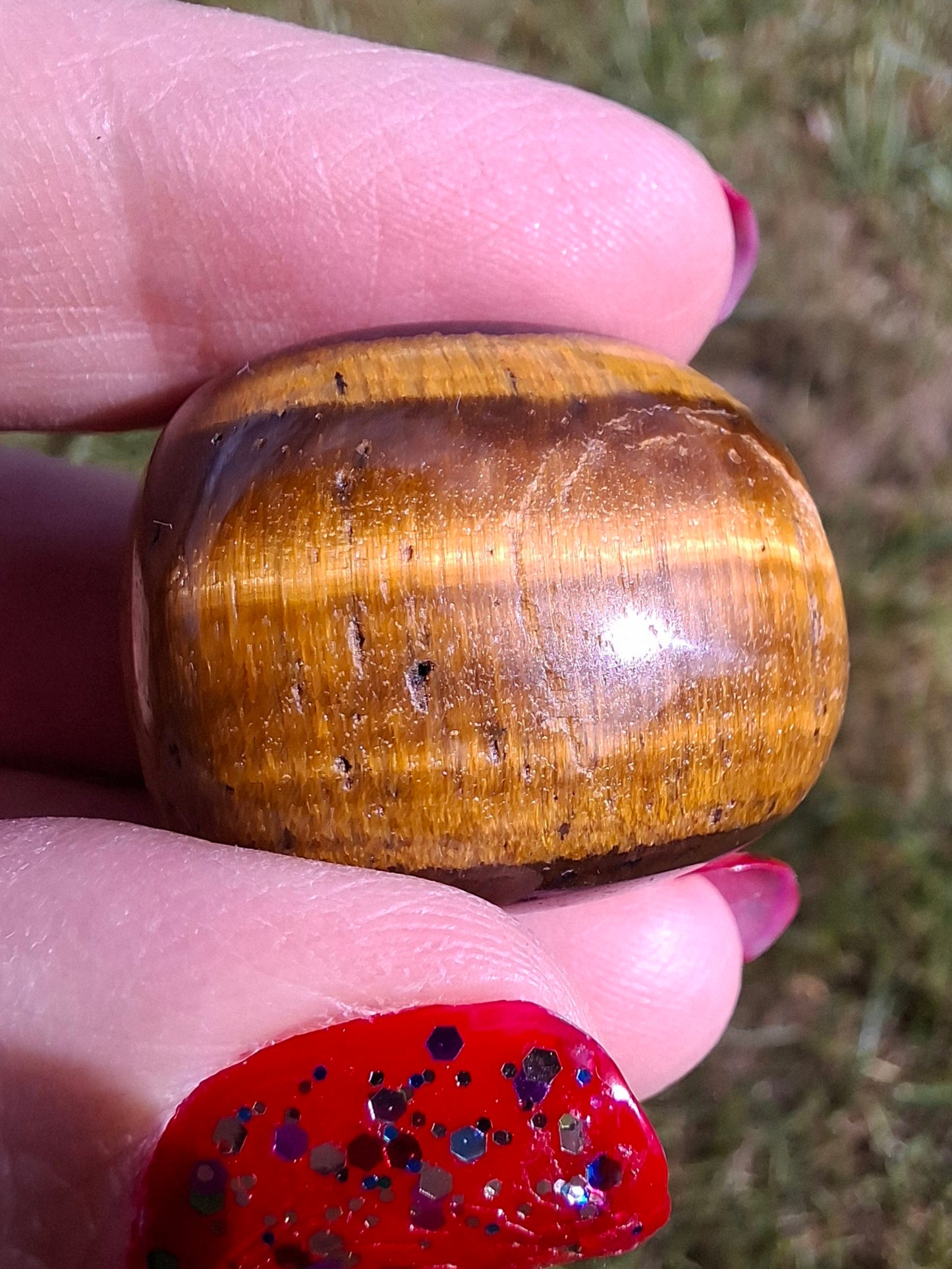 Tigers Eye, Tumble Stone, Crystal (Ref: T128)