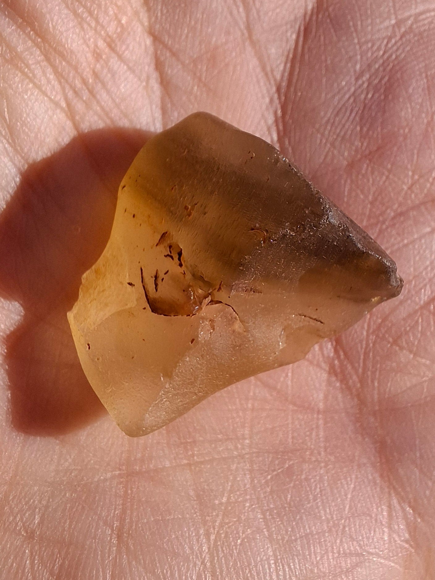 Libyan Desert Glass (darker) Piece, 7.00g, Tektite (Ref: L1373)