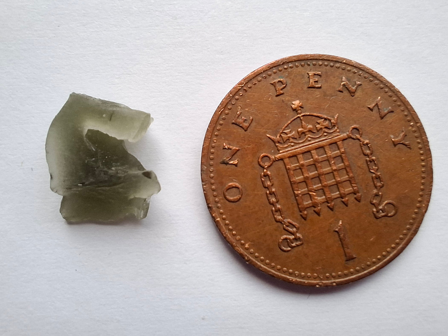Moldavite Piece, 0.45g, Tektite (Ref: 1444)