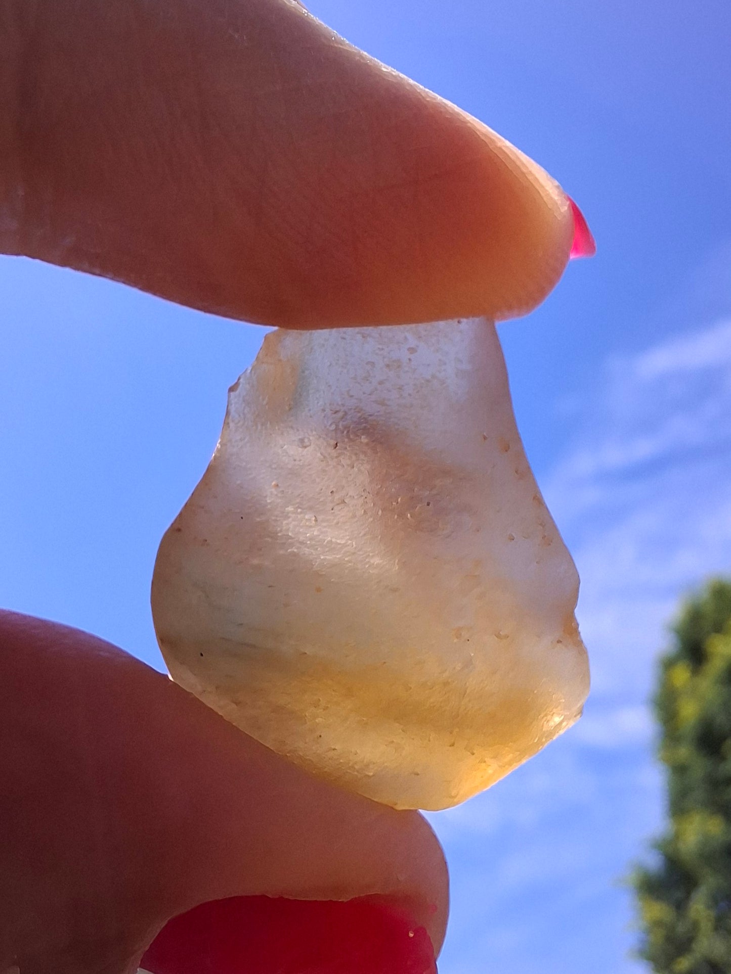 Libyan Desert Glass (darker) Piece, 7.00g, Tektite (Ref: L1373)