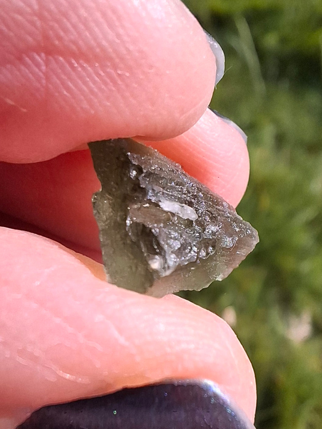 Moldavite Piece, 0.93g, Tektite (Ref: 1391)