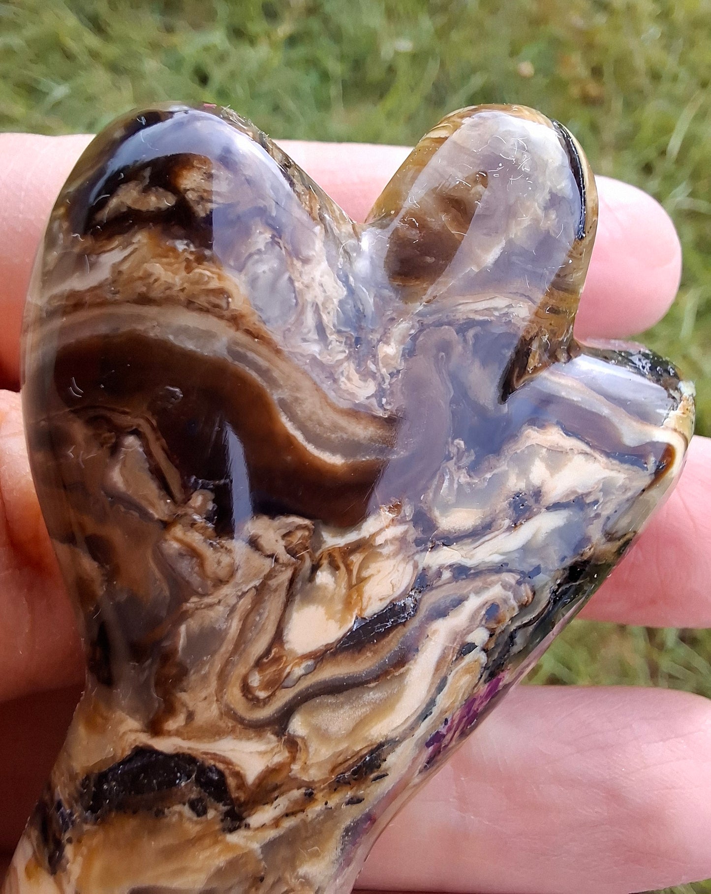 Red Amber Angel, 15.65g, Carving, Fossil (Ref: AA4)