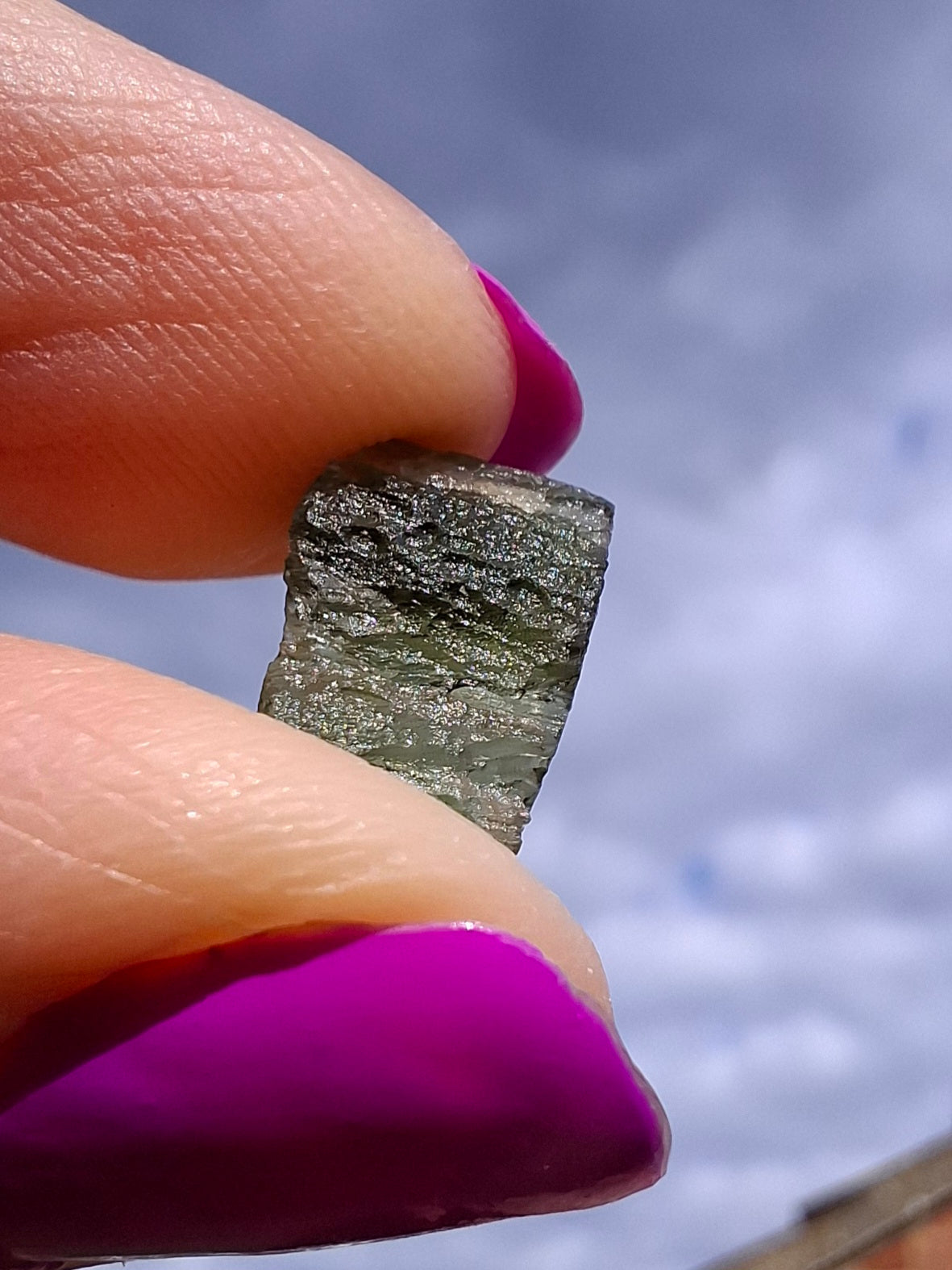 Moldavite Piece, 0.72g, Tektite (Ref: 1438)