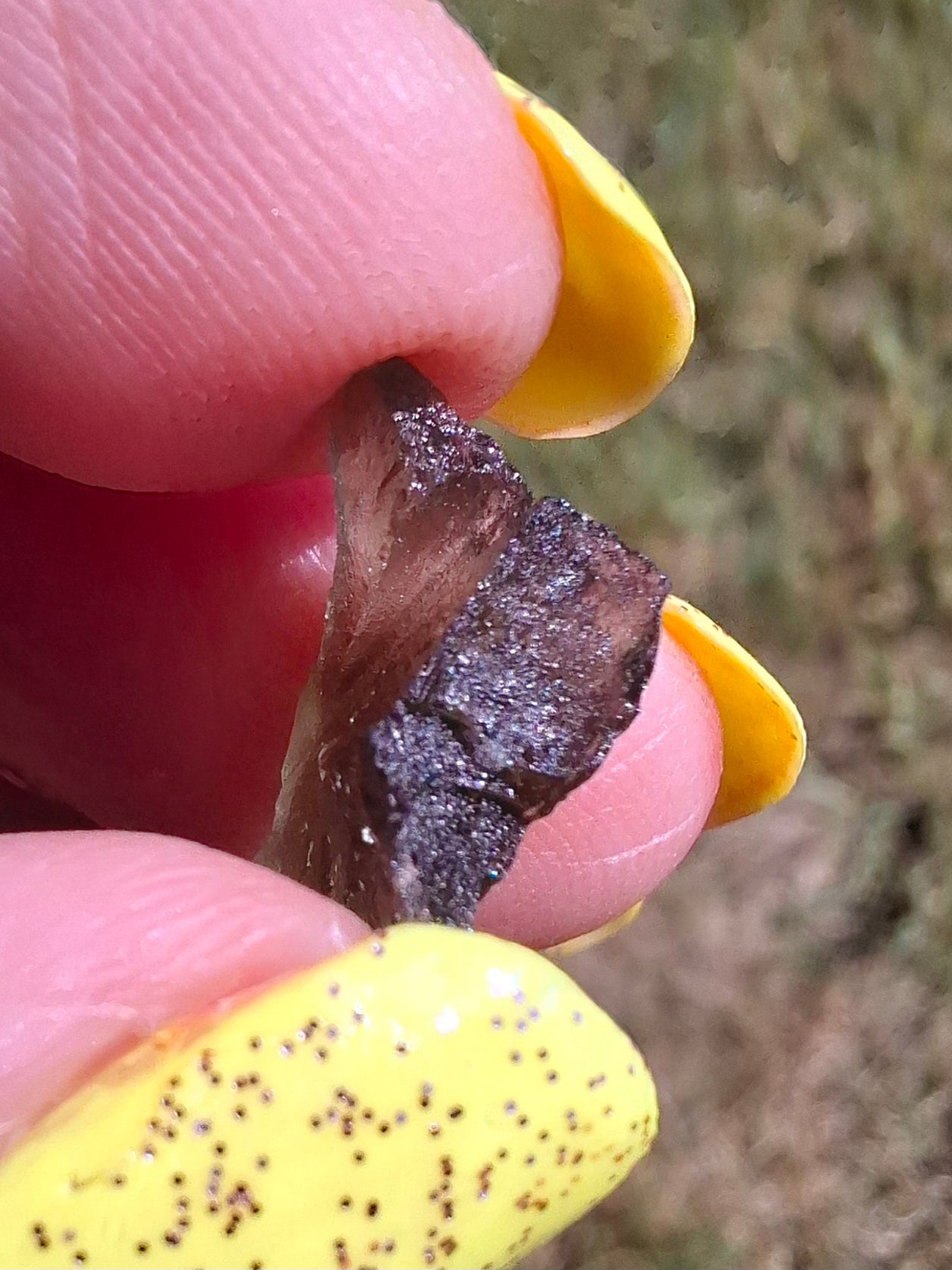 Moldavite Piece, 0.87g, Tektite (Ref: 1477)