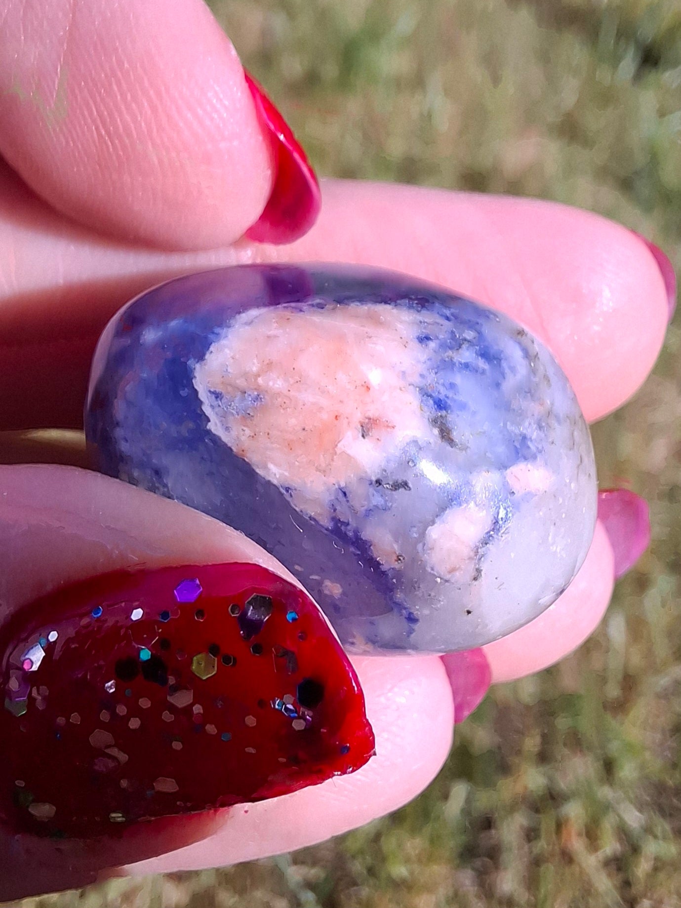 Sodalite, Tumble Stone, Crystal (Ref: T152)