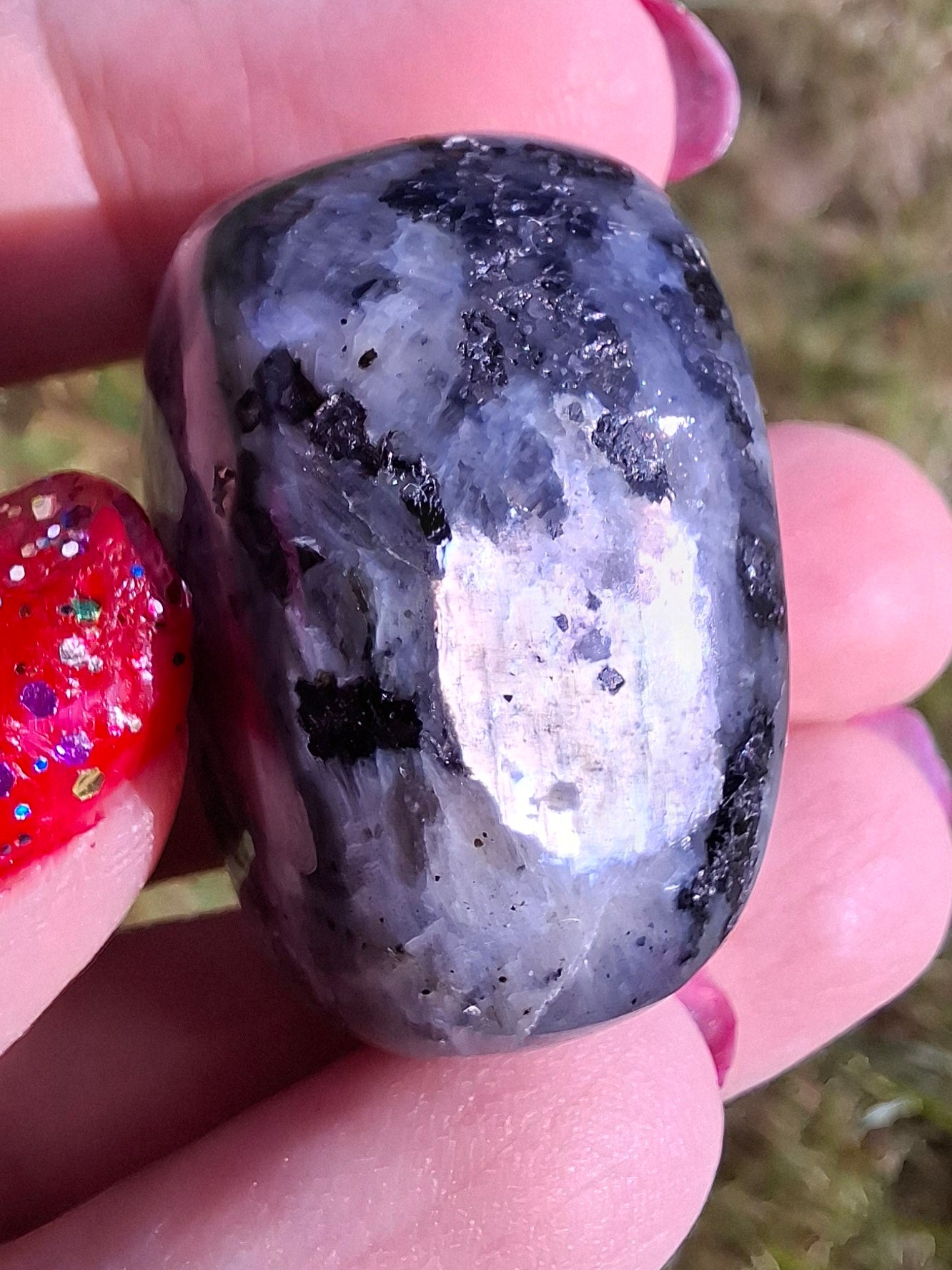 Larvikite, Tumble Stone, Crystal (Ref: T127)