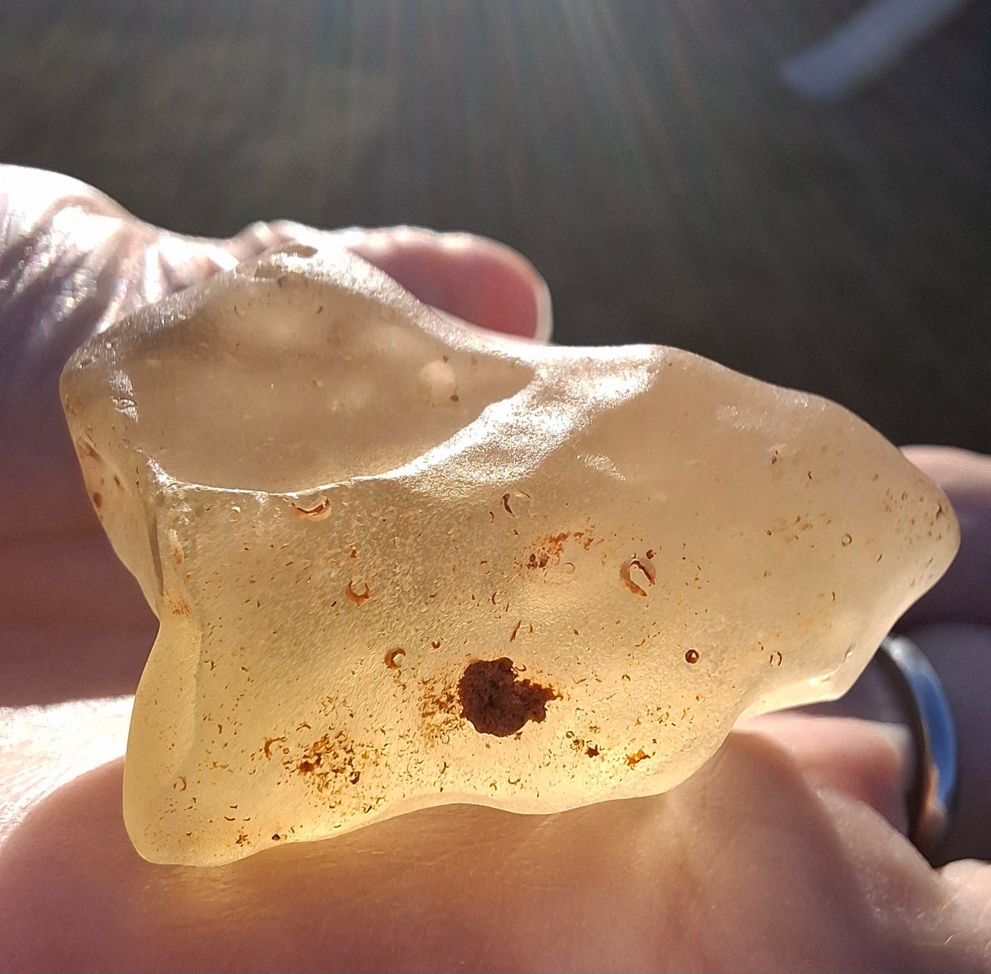Libyan Desert Glass Piece, 29.87g, Tektite (Ref: LE238)