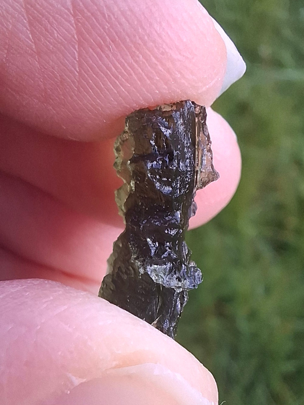 Moldavite Piece, JEZKOVNA BESEDNICE, 1.63g, Tektite (Ref: 1272)