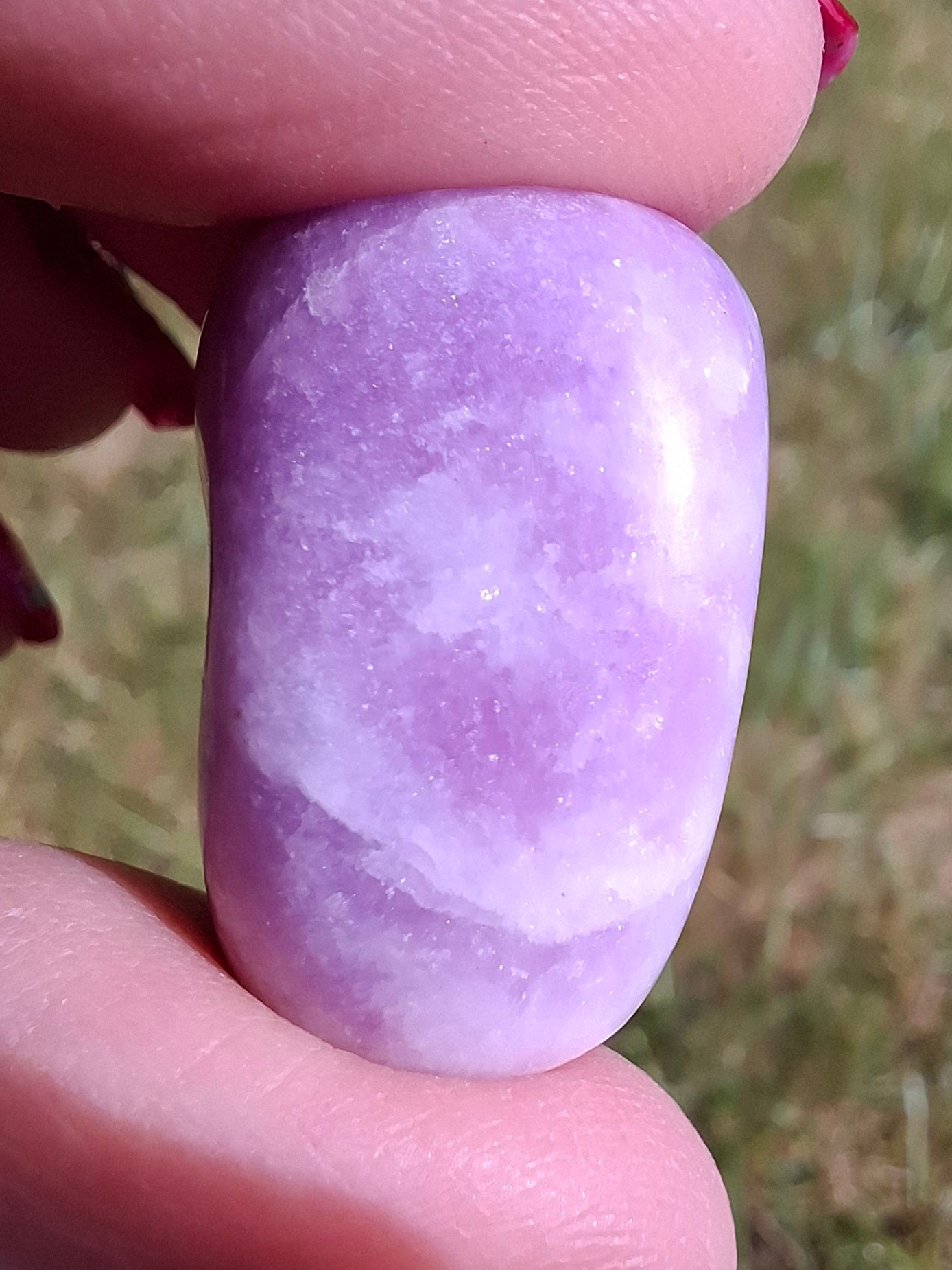 Lepidolite, Tumble Stone, Crystal (Ref: T119)