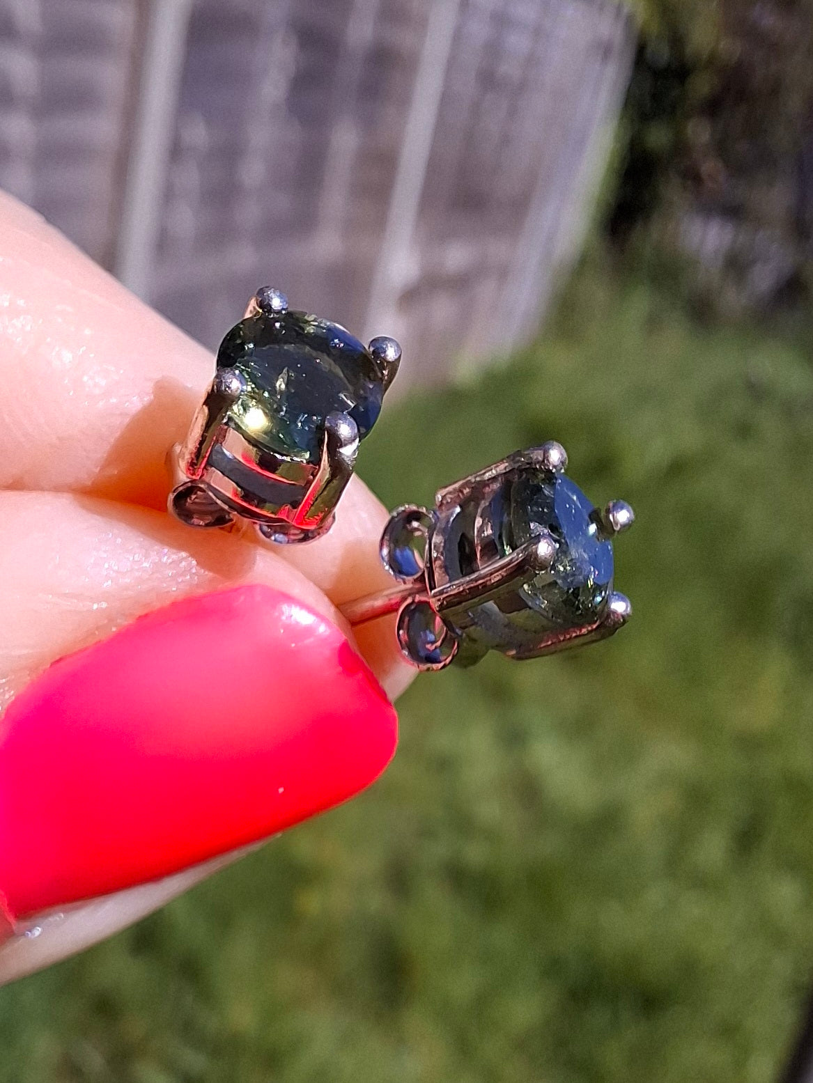 Moldavite (faceted), 5mm, STUD EARRINGS, 925 Silver, Tektite (Ref: Pair53)