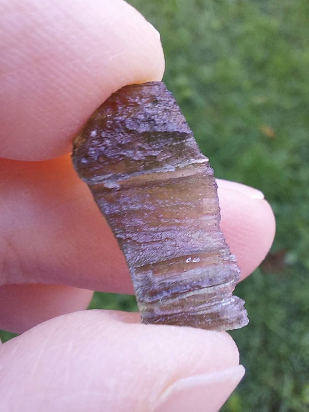 Moldavite Piece, 0.90g, Tektite (Ref: 918)