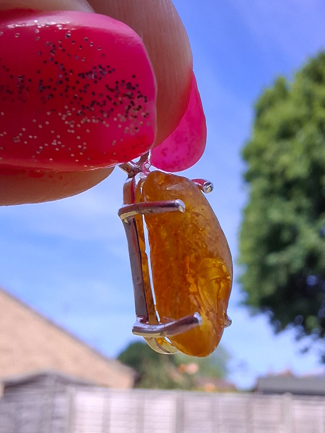 Baltic Amber Pendant, 925 Silver, Fossil (Ref: AP21)