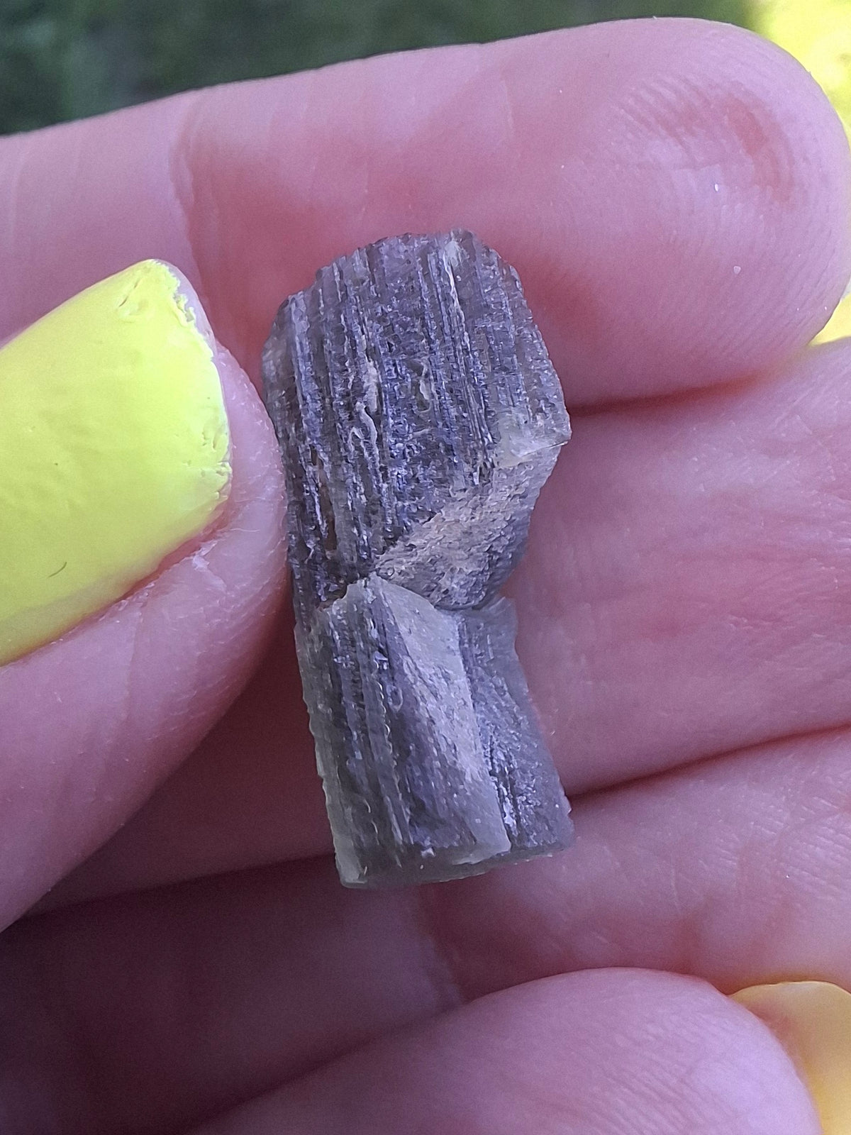 Moldavite Piece, 2.26g, Tektite (Ref: 1509)