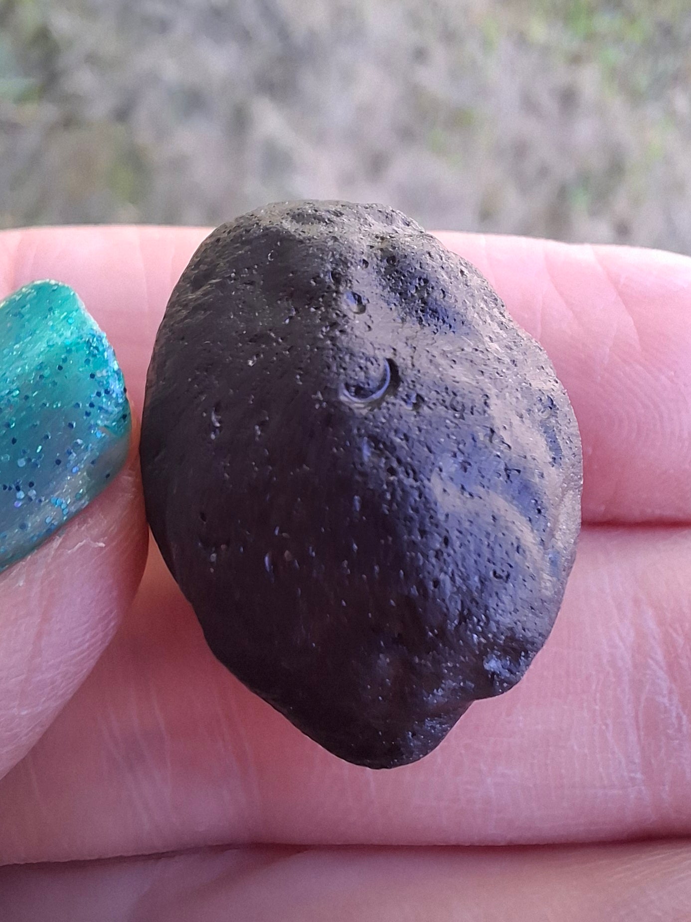Philippinite (Rizalite), 11.31g, Tektite