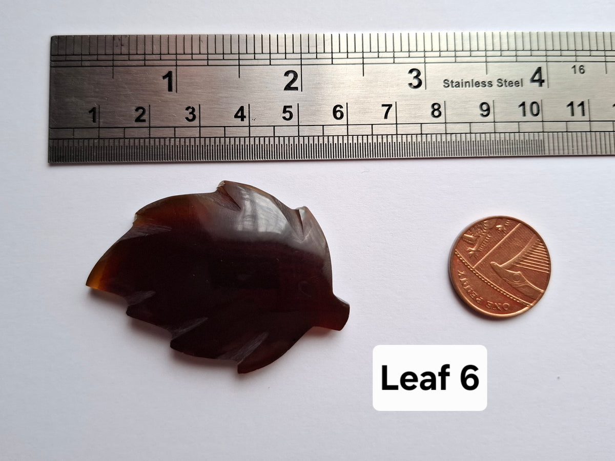 Red Amber Leaf Carving, 7.52g, Fossil (Ref: Leaf6)