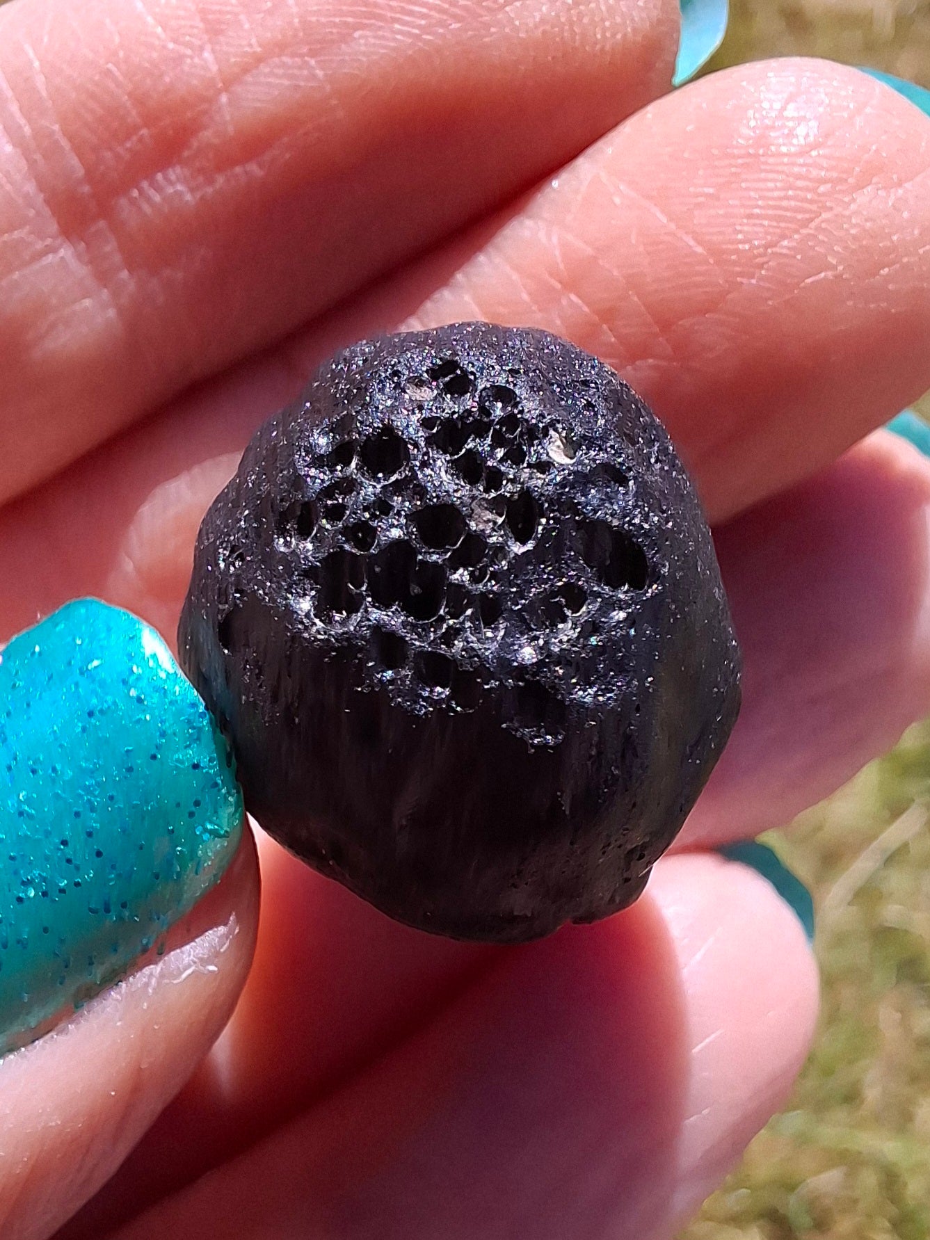 Philippinite (Rizalite), 11.31g, Tektite