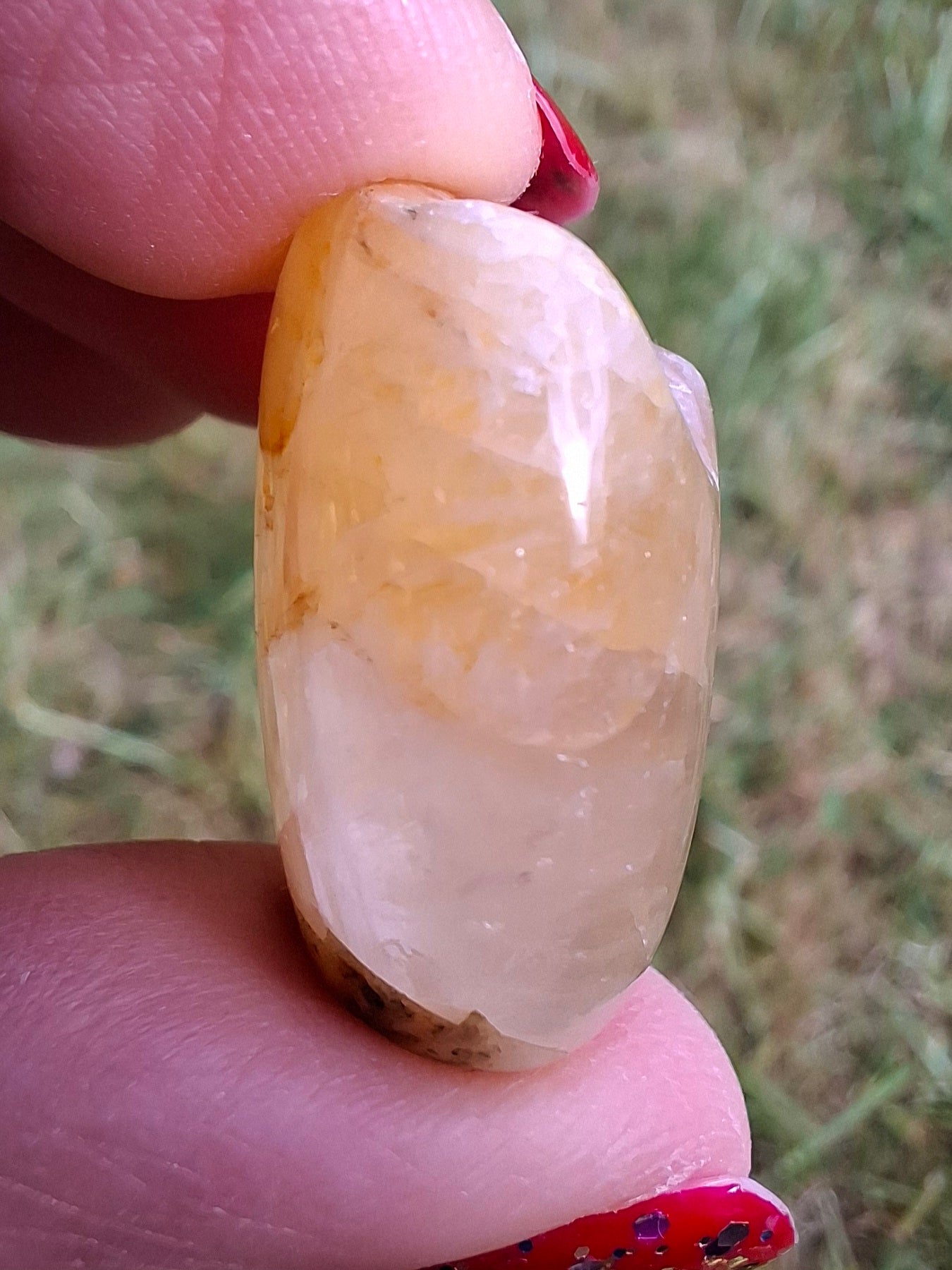 Golden Healer, Tumble Stone, Crystal (Ref: T194)