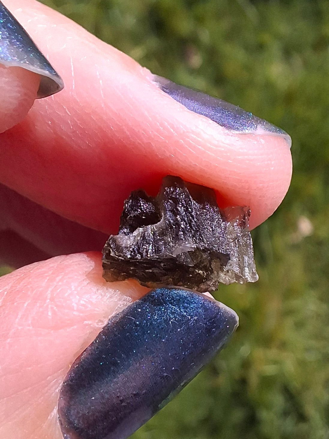 Moldavite Piece, 0.50g, Tektite (Ref: 1395)