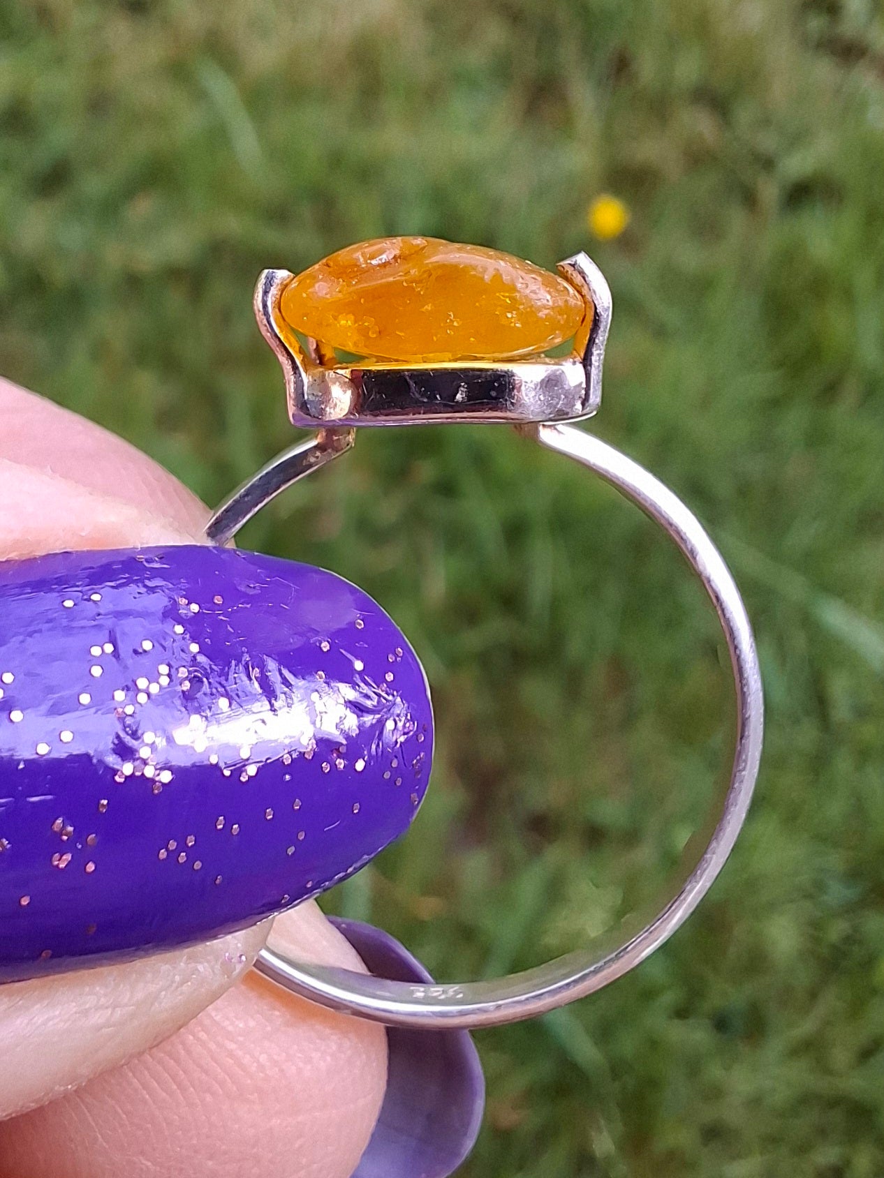 Baltic Amber Ring, size large R, 925 Silver, Fossil (Ref: AR15)