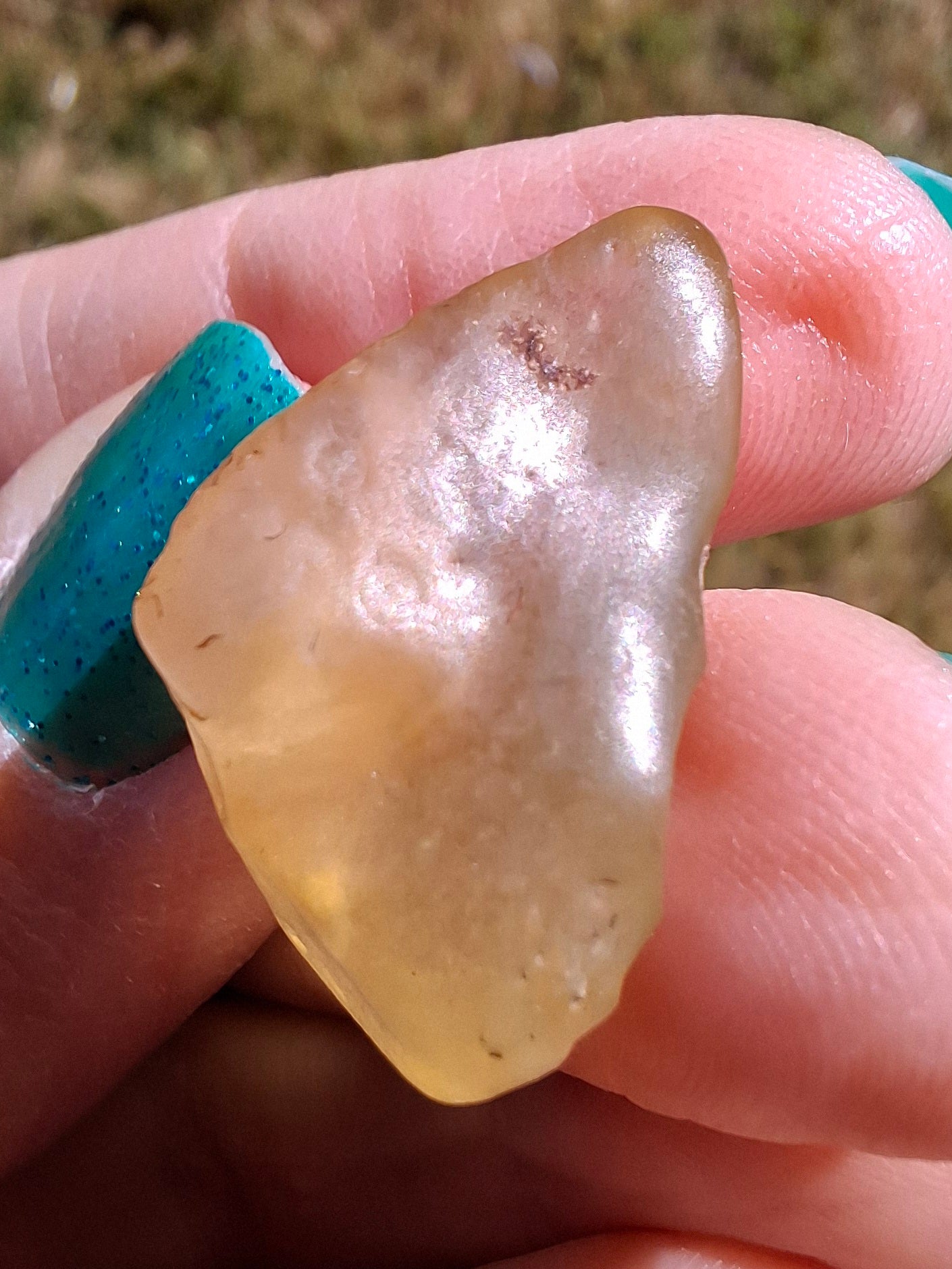 Libyan Desert Glass Piece, 4.76g, Tektite