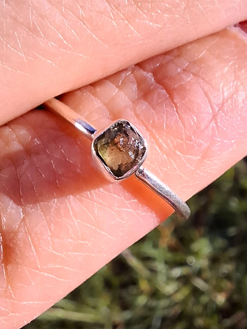 Moldavite Ring, size large L/small M, 925 Silver, Tektite (Ref: R37)